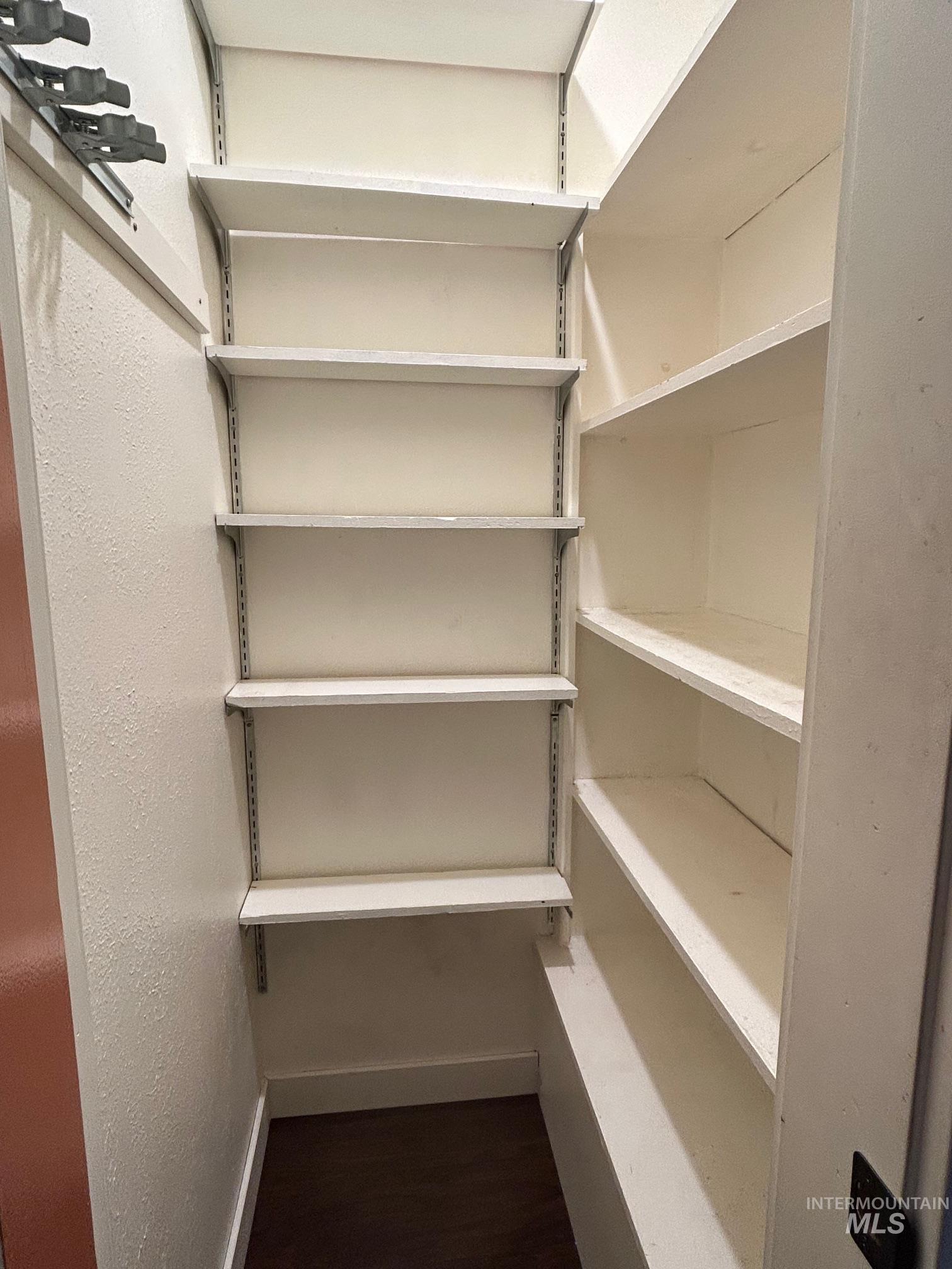 112 17th Ave, Lewiston, Idaho 83501, 3 Bedrooms, 2 Bathrooms, Residential For Sale, Price $389,900,MLS 98967213