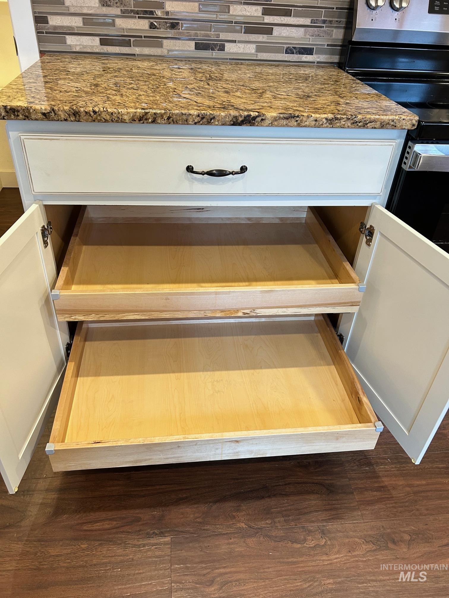 112 17th Ave, Lewiston, Idaho 83501, 3 Bedrooms, 2 Bathrooms, Residential For Sale, Price $389,900,MLS 98967213