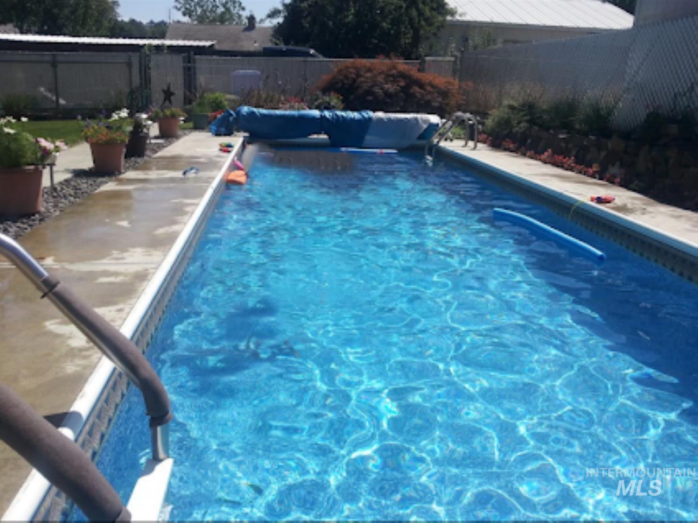 112 17th Ave, Lewiston, Idaho 83501, 3 Bedrooms, 2 Bathrooms, Residential For Sale, Price $389,900,MLS 98967213