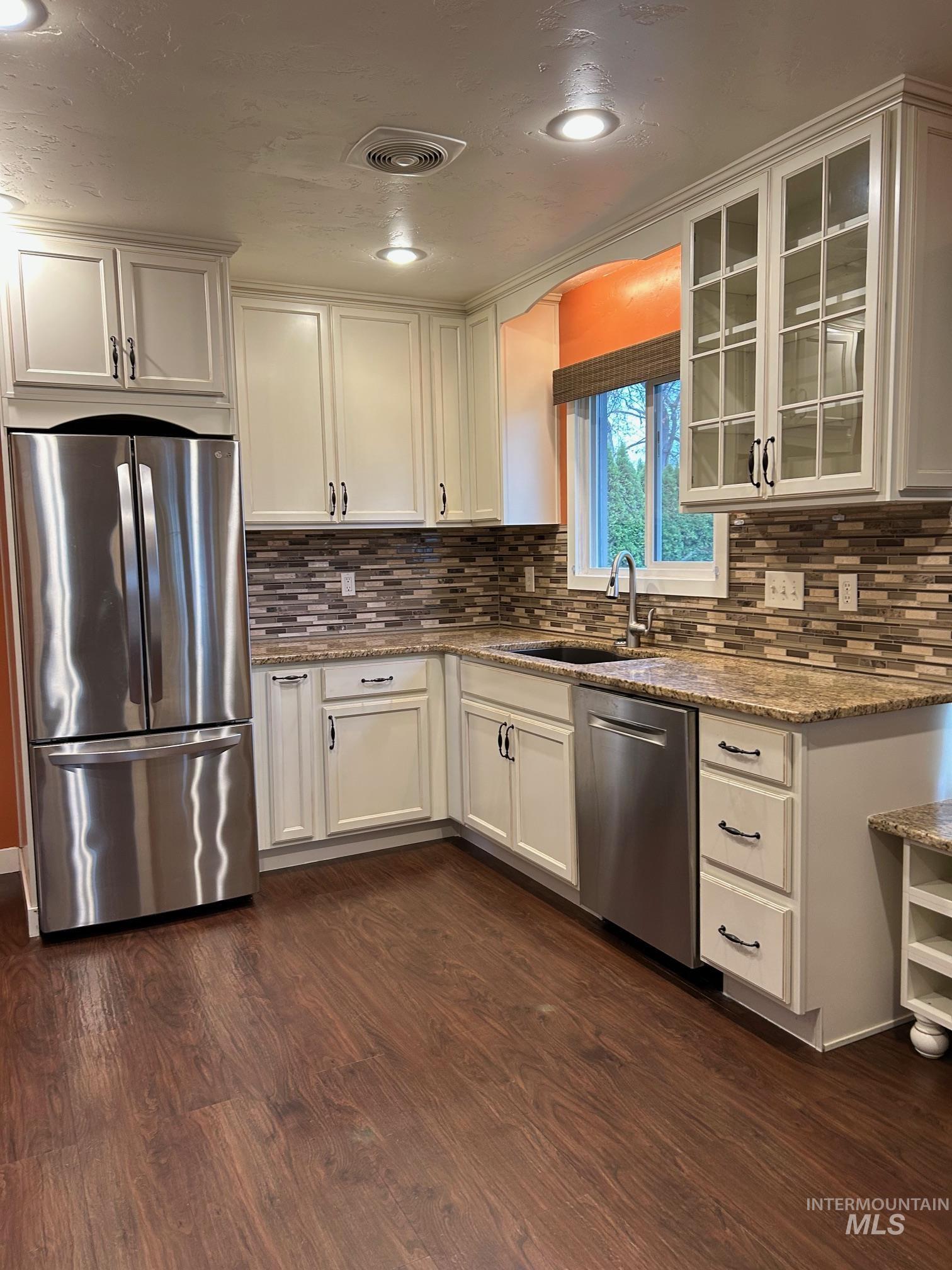 112 17th Ave, Lewiston, Idaho 83501, 3 Bedrooms, 2 Bathrooms, Residential For Sale, Price $389,900,MLS 98967213