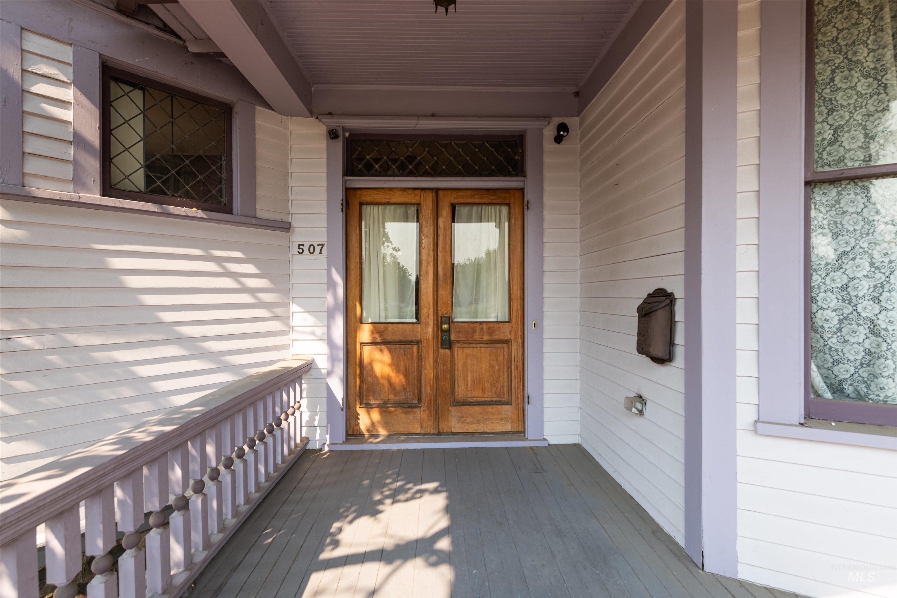 507 7th Ave, Lewiston, Idaho 83501, 6 Bedrooms, 3 Bathrooms, Residential For Sale, Price $409,000,MLS 98967214