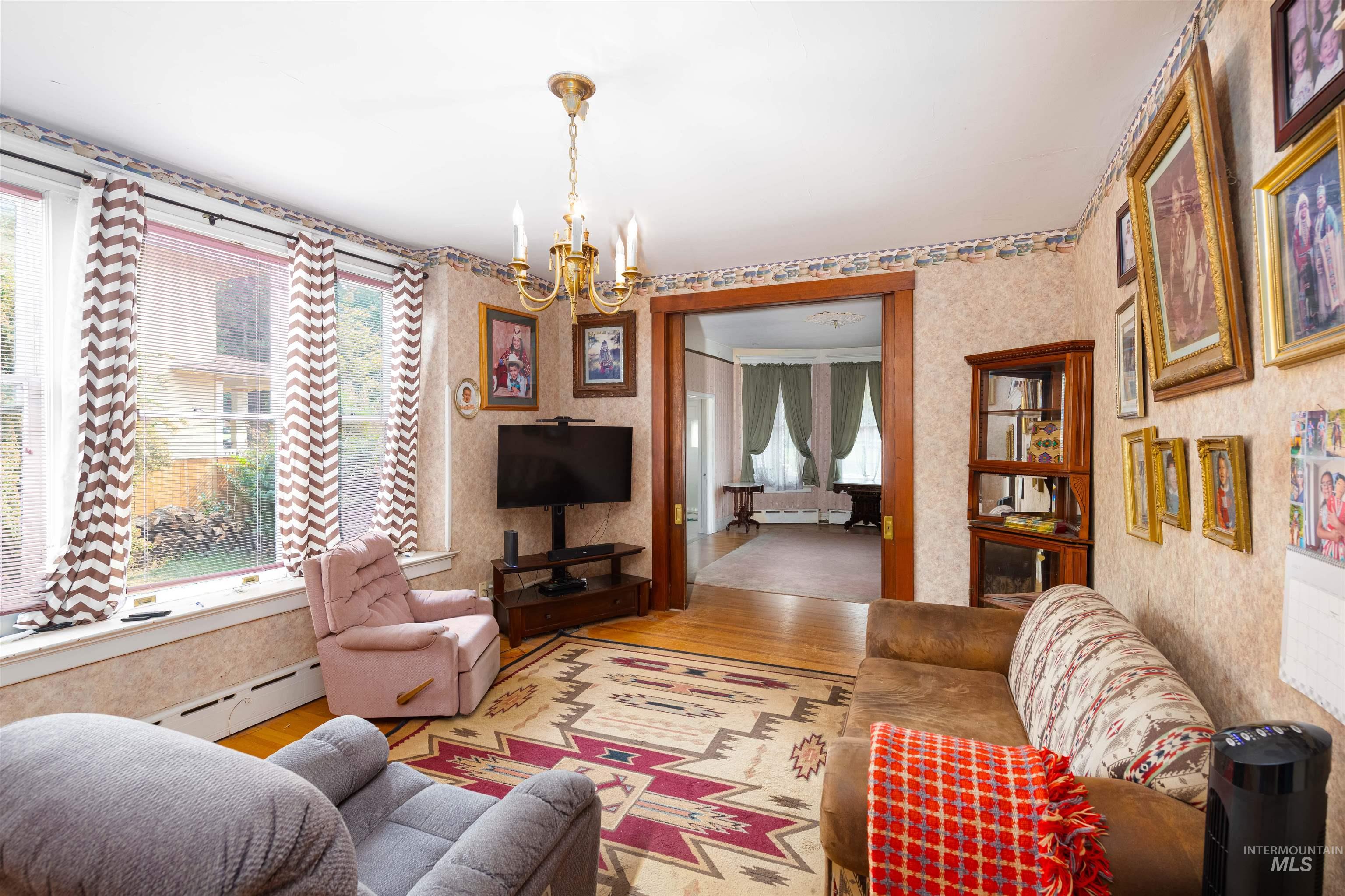 507 7th Ave, Lewiston, Idaho 83501, 6 Bedrooms, 3 Bathrooms, Residential For Sale, Price $409,000,MLS 98967214