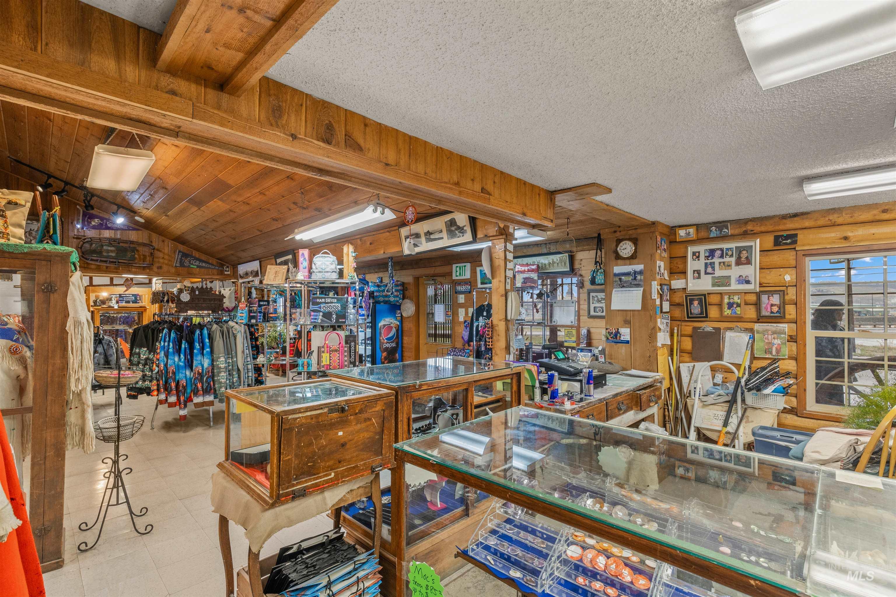 1105 N 36th Street, Lewiston, Idaho 83501, Business/Commercial For Sale, Price $325,000,MLS 98967218