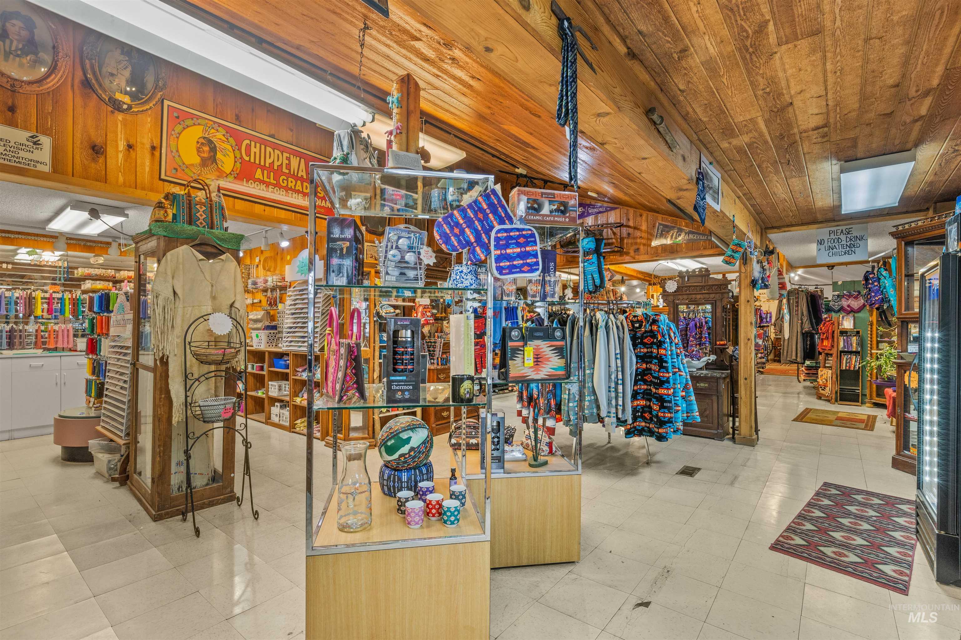 1105 N 36th Street, Lewiston, Idaho 83501, Business/Commercial For Sale, Price $325,000,MLS 98967218