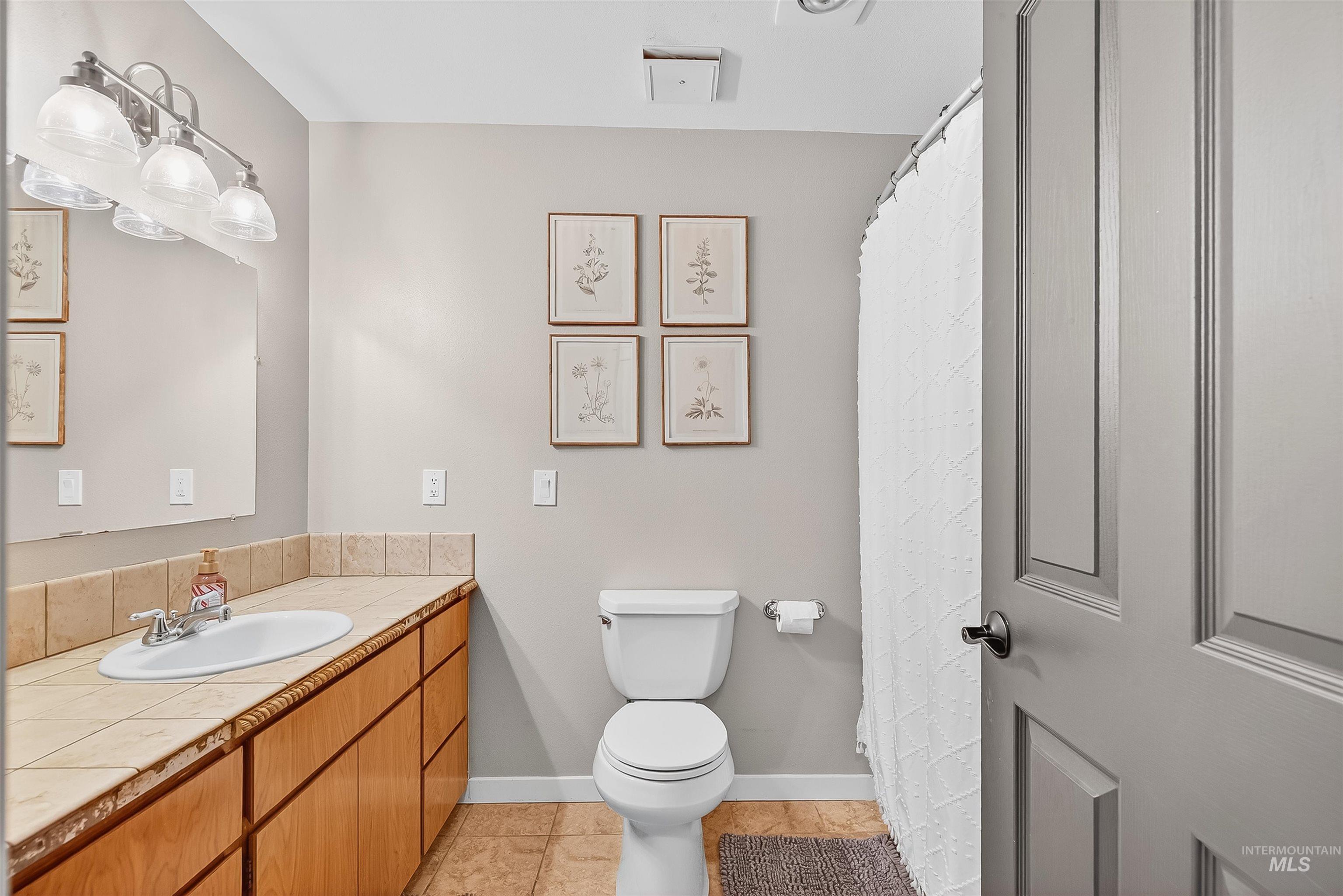 1220 Birch Avenue, Lewiston, Idaho 83501, 5 Bedrooms, 3 Bathrooms, Residential For Sale, Price $675,000,MLS 98967219