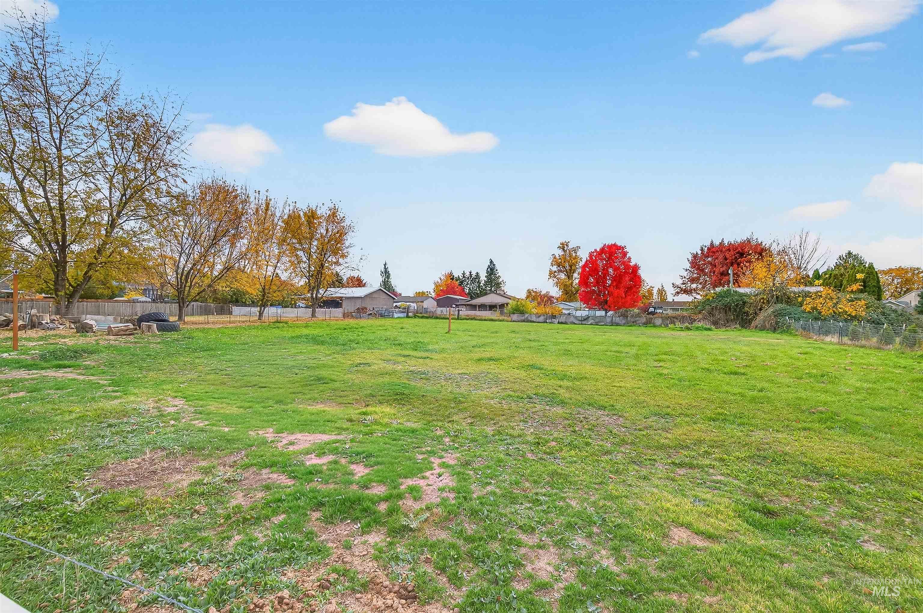 1220 Birch Avenue, Lewiston, Idaho 83501, 5 Bedrooms, 3 Bathrooms, Residential For Sale, Price $675,000,MLS 98967219