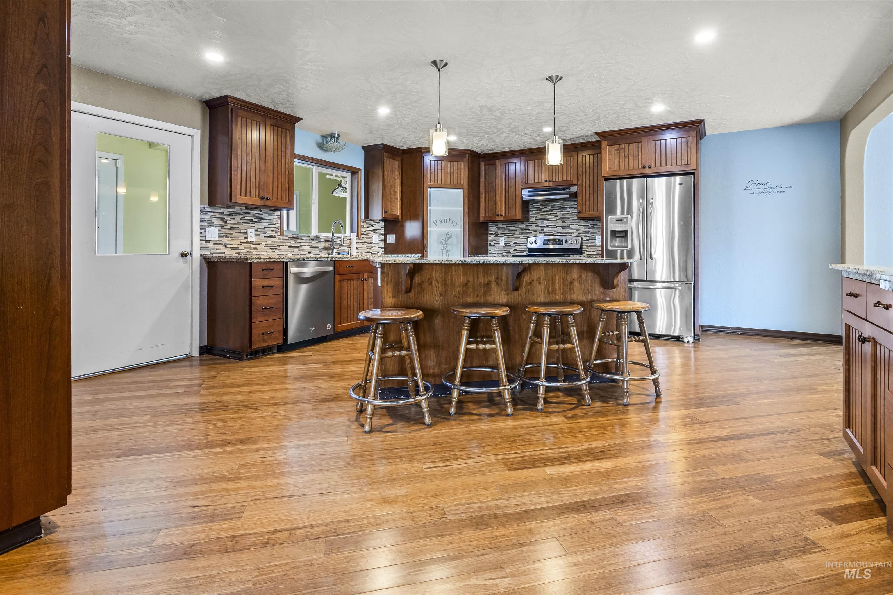 410 Junction, CottonWood, Idaho 83522, 3 Bedrooms, 2 Bathrooms, Residential For Sale, Price $364,900,MLS 98967223