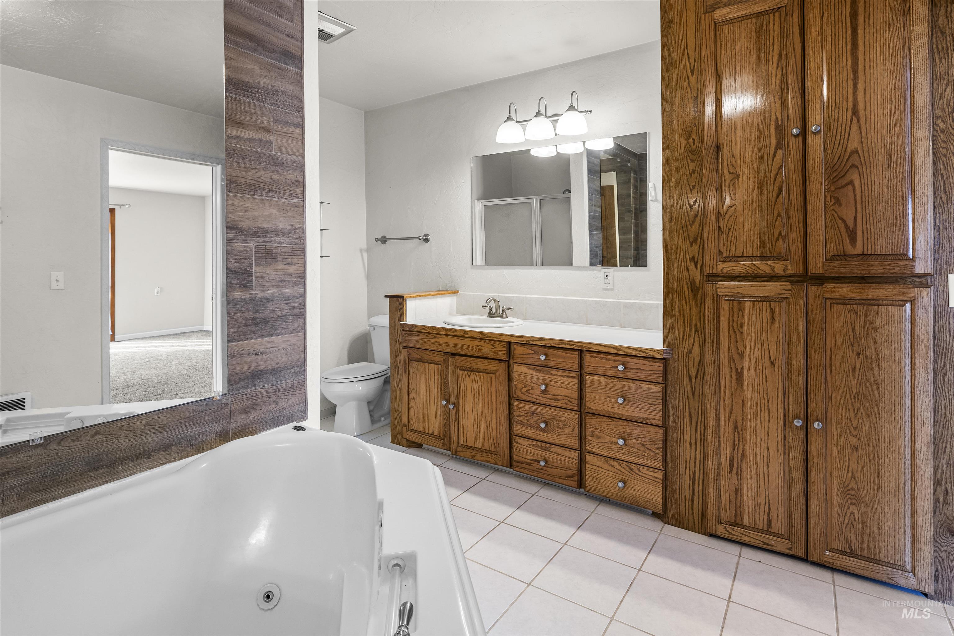 410 Junction, CottonWood, Idaho 83522, 3 Bedrooms, 2 Bathrooms, Residential For Sale, Price $364,900,MLS 98967223