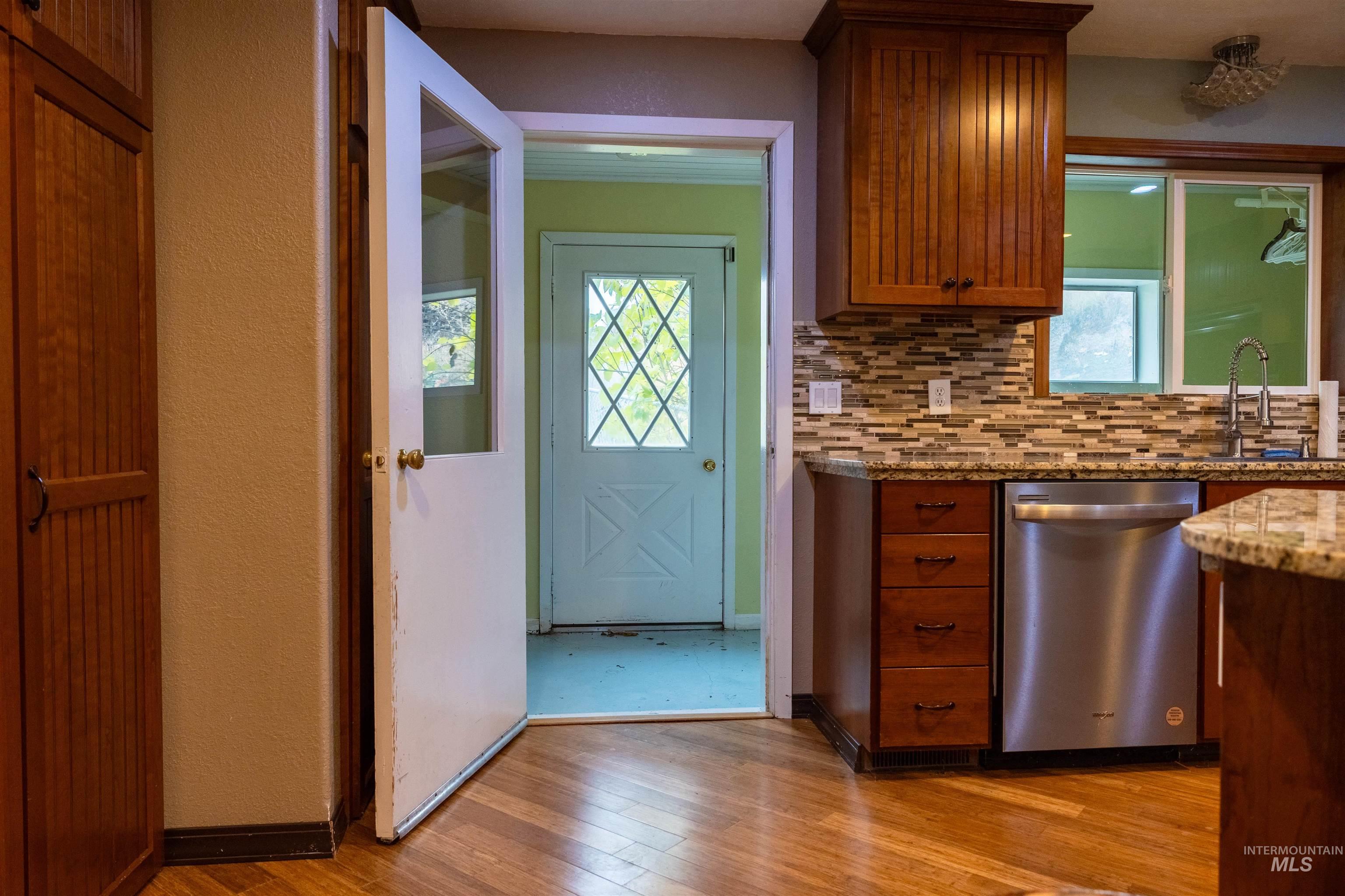 410 Junction, CottonWood, Idaho 83522, 3 Bedrooms, 2 Bathrooms, Residential For Sale, Price $395,000,MLS 98967223