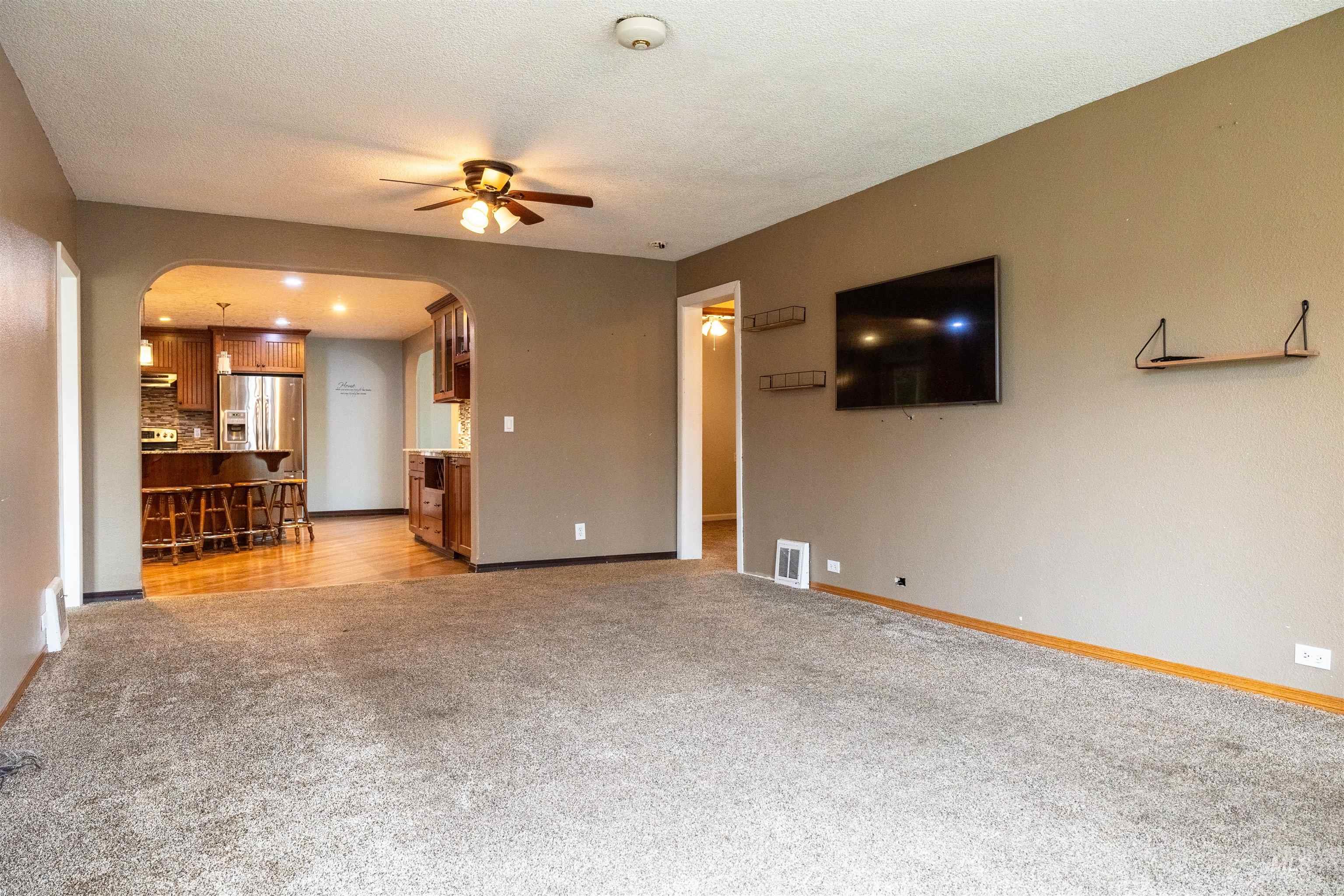 410 Junction, CottonWood, Idaho 83522, 3 Bedrooms, 2 Bathrooms, Residential For Sale, Price $395,000,MLS 98967223