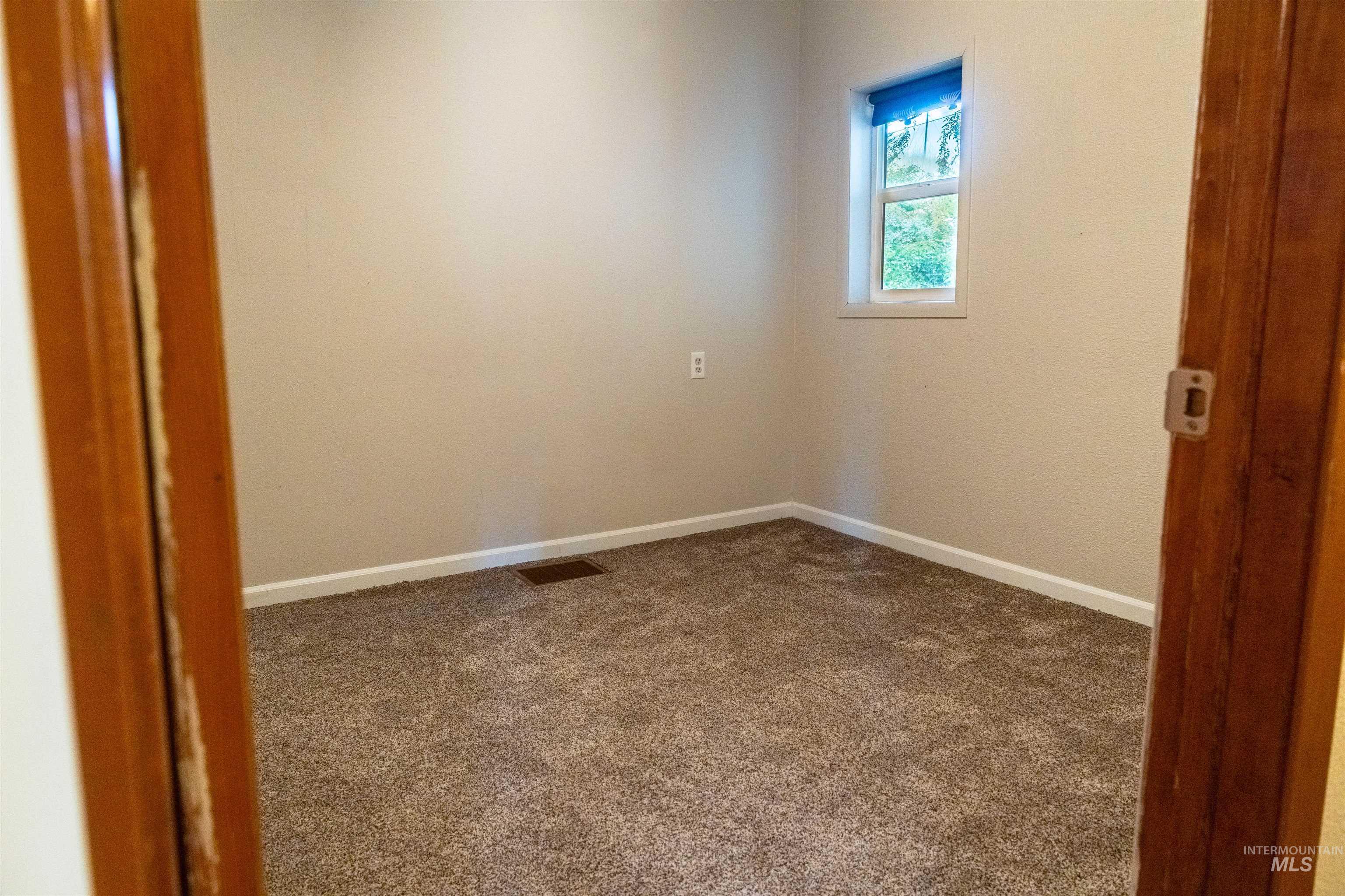 410 Junction, CottonWood, Idaho 83522, 3 Bedrooms, 2 Bathrooms, Residential For Sale, Price $395,000,MLS 98967223