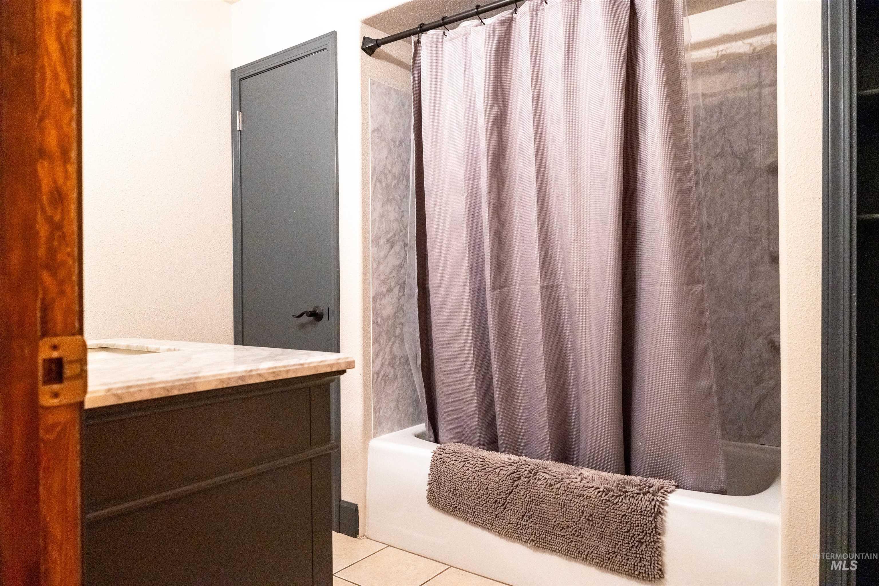 410 Junction, CottonWood, Idaho 83522, 3 Bedrooms, 2 Bathrooms, Residential For Sale, Price $395,000,MLS 98967223