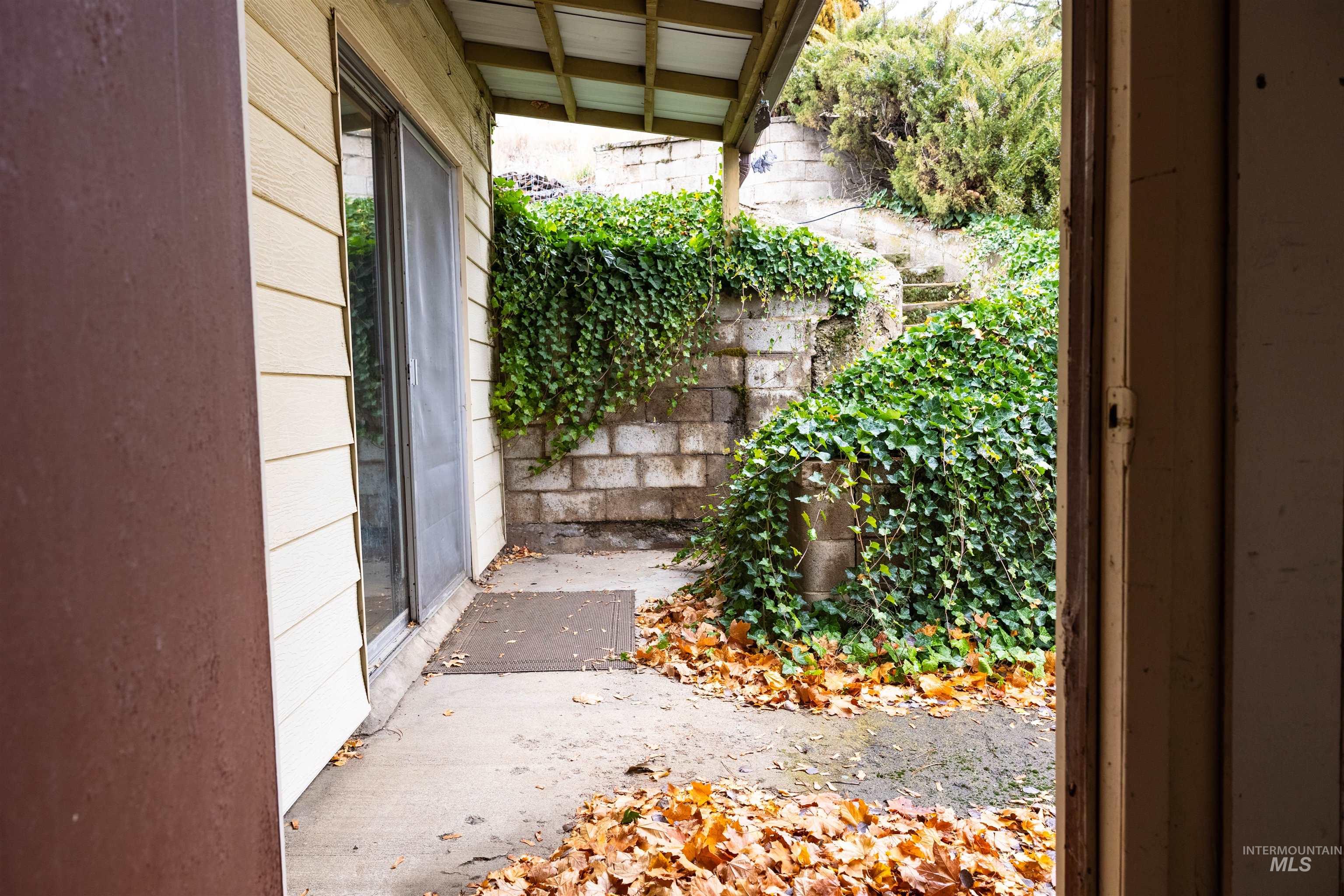 410 Junction, CottonWood, Idaho 83522, 3 Bedrooms, 2 Bathrooms, Residential For Sale, Price $395,000,MLS 98967223