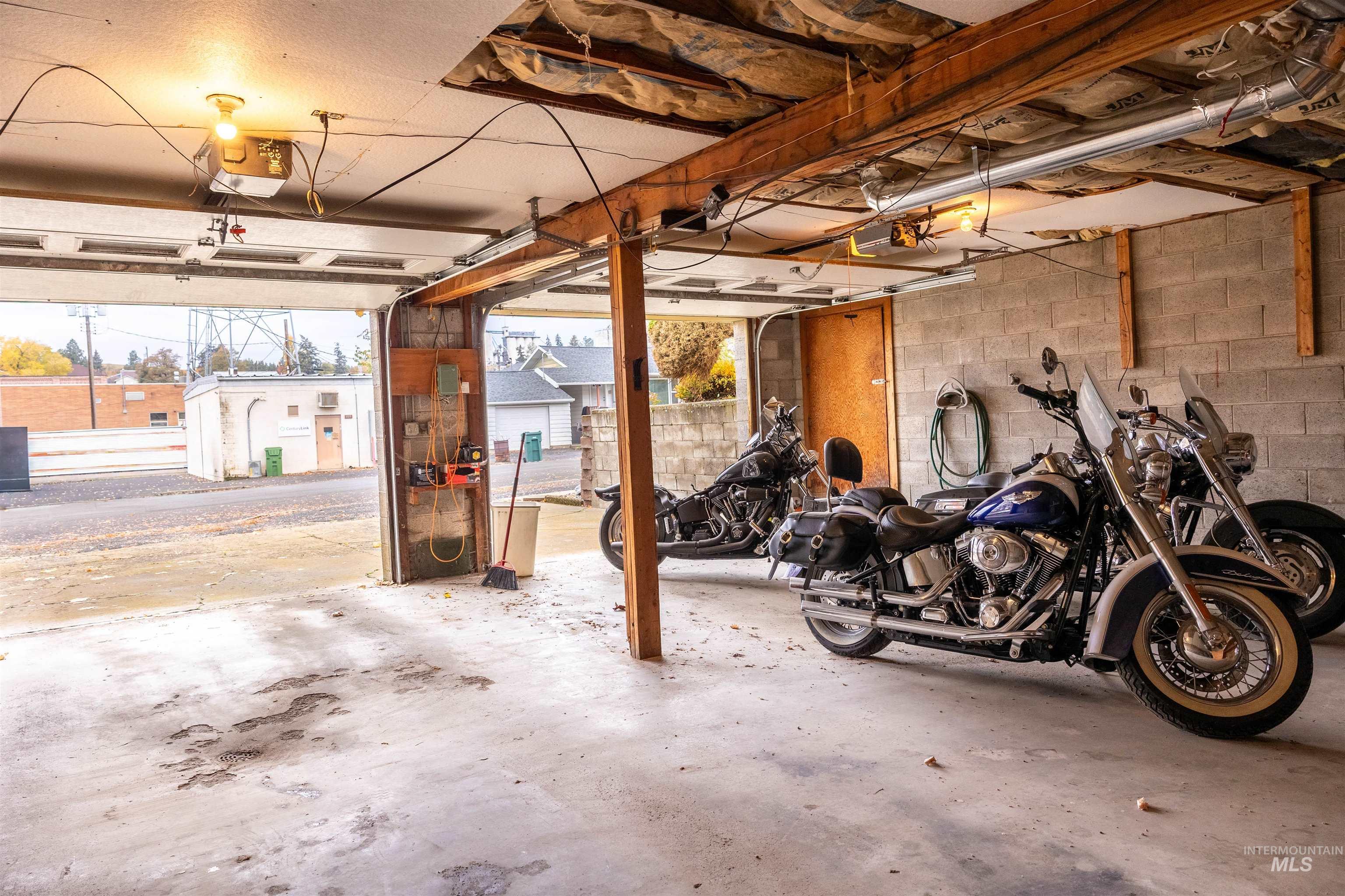 410 Junction, CottonWood, Idaho 83522, 3 Bedrooms, 2 Bathrooms, Residential For Sale, Price $395,000,MLS 98967223