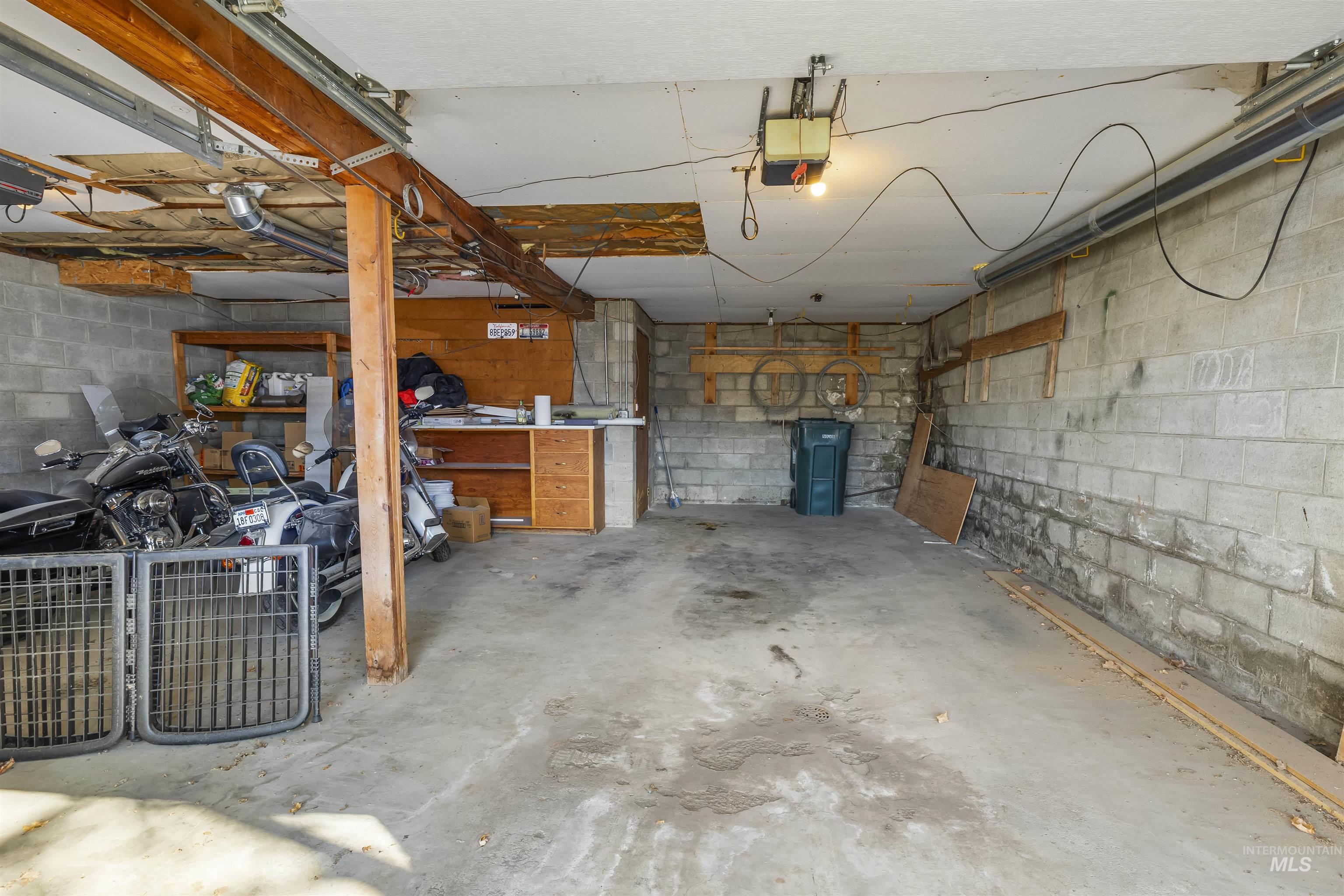 410 Junction, CottonWood, Idaho 83522, 3 Bedrooms, 2 Bathrooms, Residential For Sale, Price $364,900,MLS 98967223