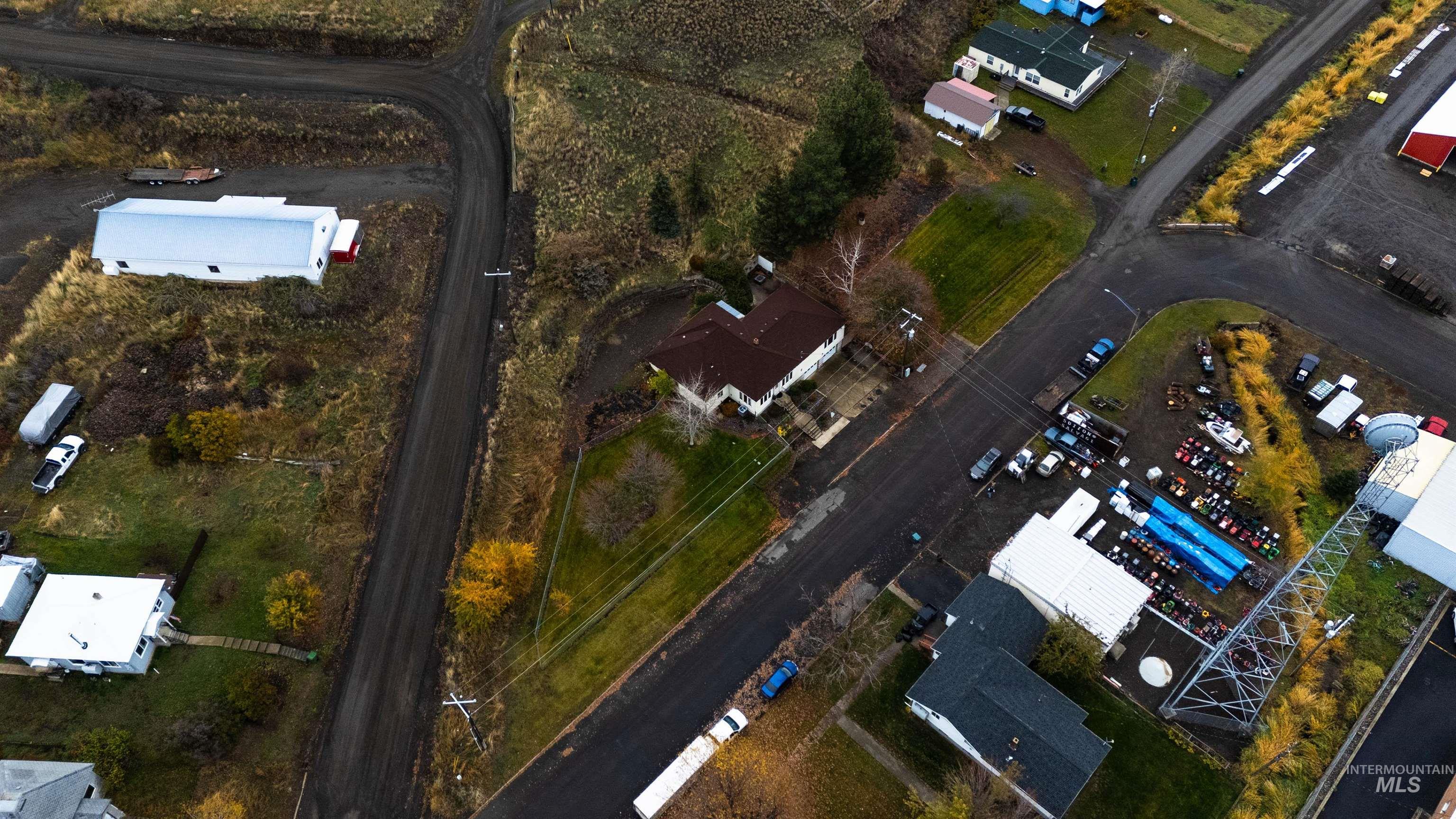 410 Junction, CottonWood, Idaho 83522, 3 Bedrooms, 2 Bathrooms, Residential For Sale, Price $395,000,MLS 98967223