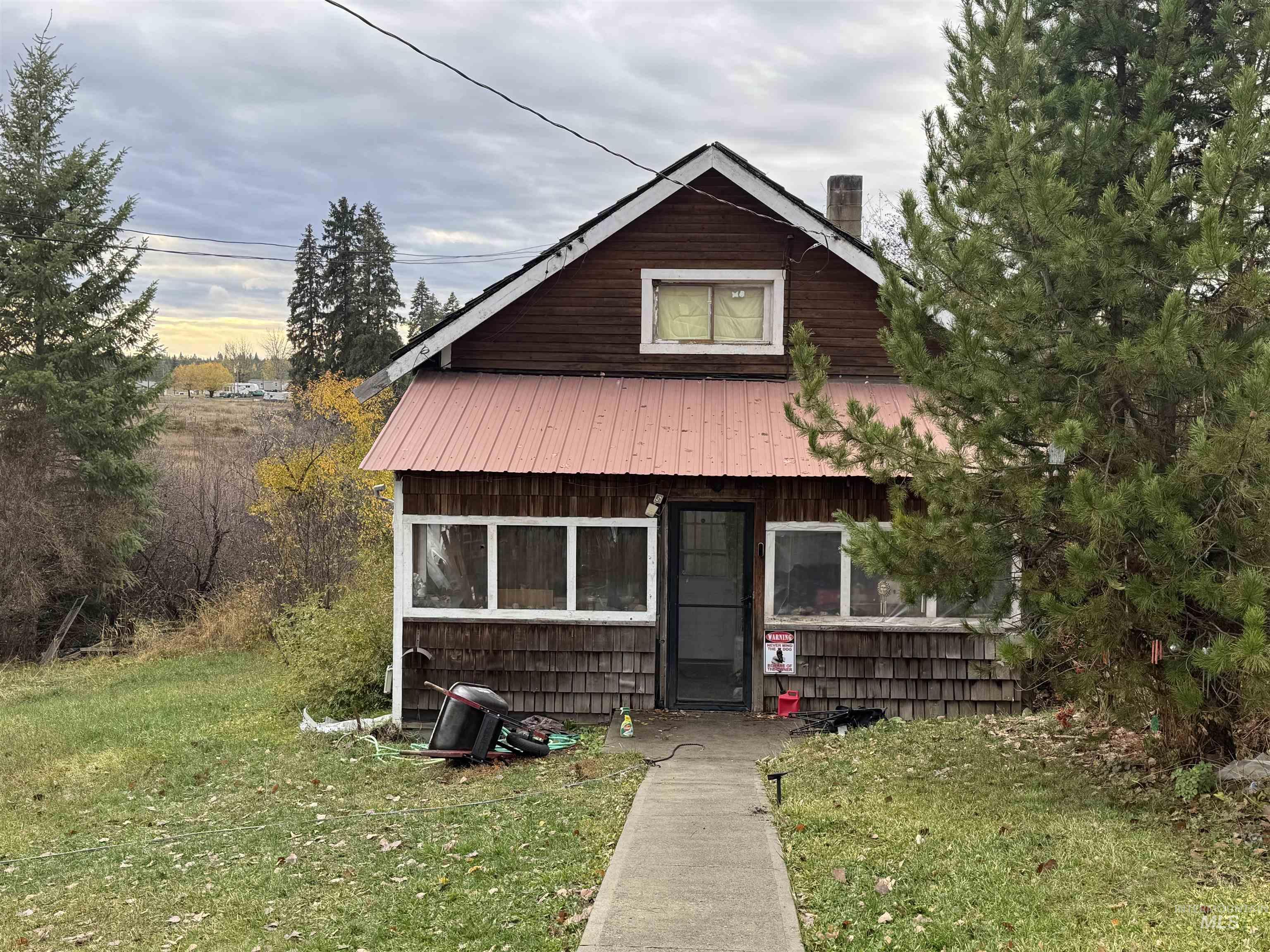 211 Ford St, Weippe, Idaho 83553, 2 Bedrooms, 1 Bathroom, Residential For Sale, Price $64,000,MLS 98967228