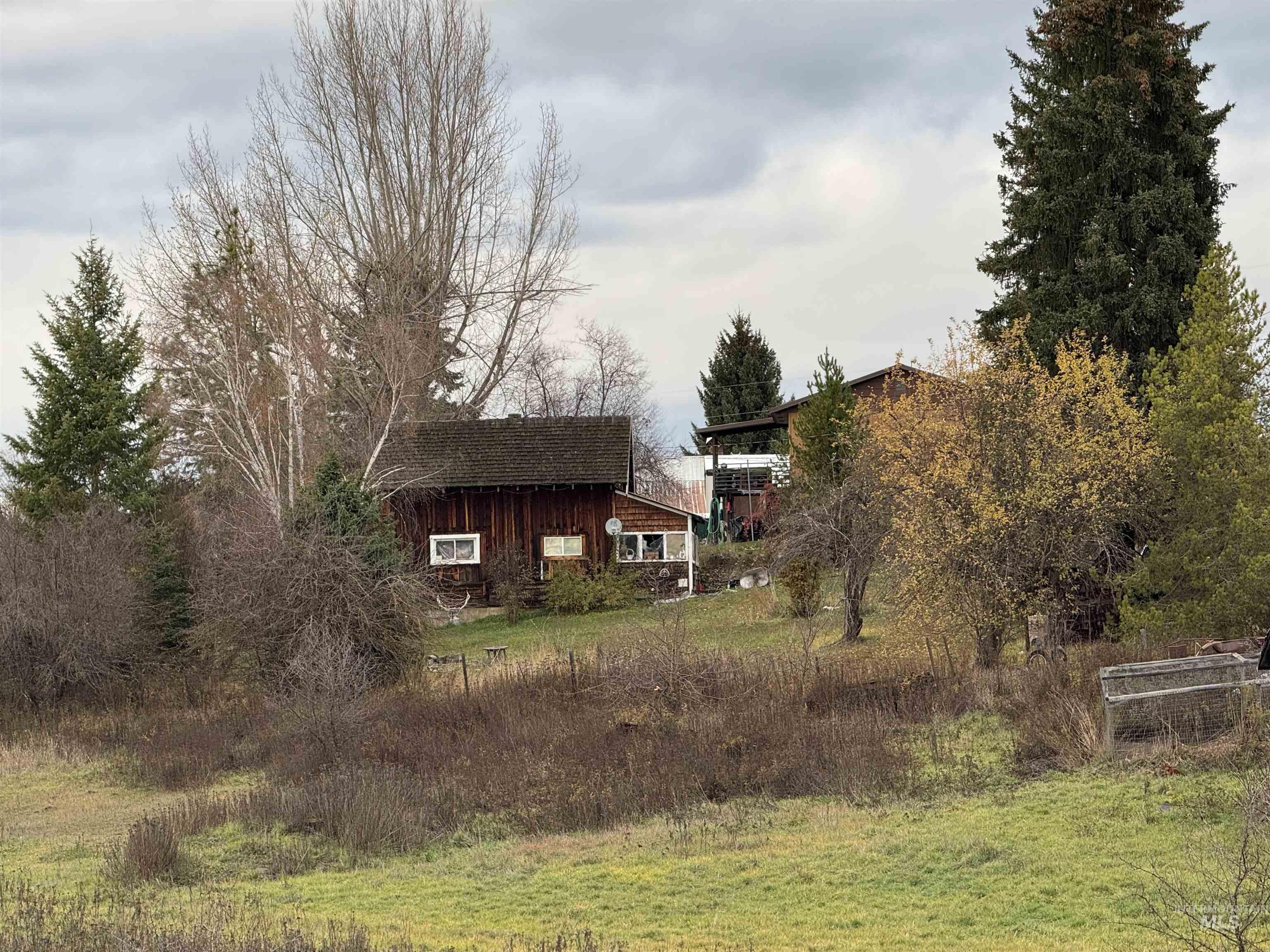 211 Ford St, Weippe, Idaho 83553, 2 Bedrooms, 1 Bathroom, Residential For Sale, Price $64,000,MLS 98967228