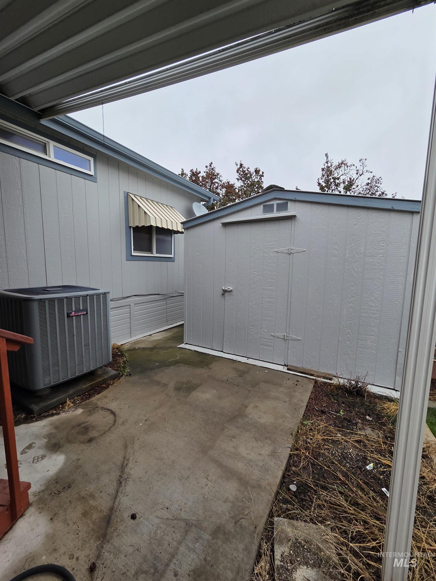 2115 6th Ave, Clarkston, Washington 99403, 2 Bedrooms, 2 Bathrooms, Residential For Sale, Price $135,000,MLS 98967232