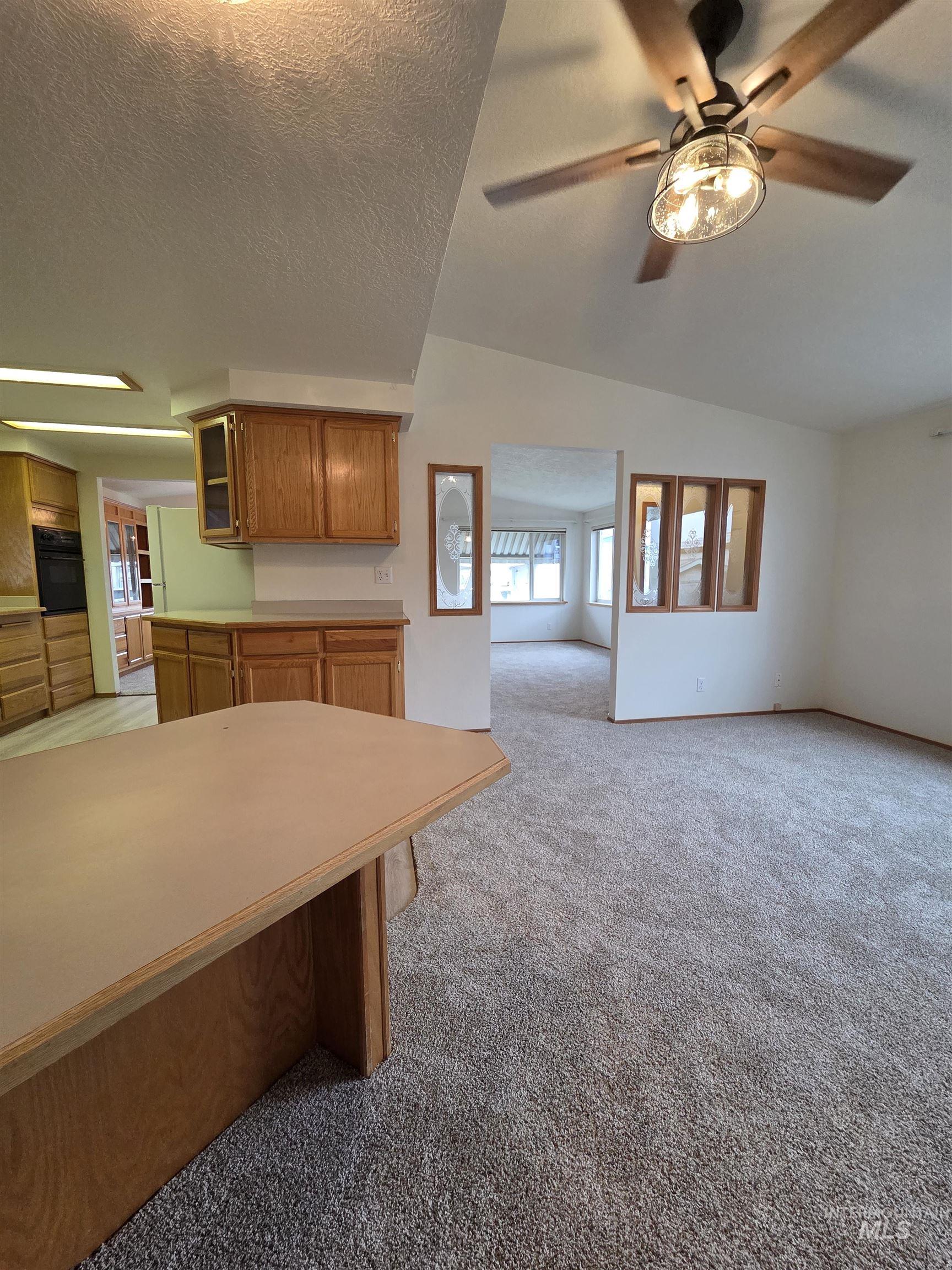 2115 6th Ave, Clarkston, Washington 99403, 2 Bedrooms, 2 Bathrooms, Residential For Sale, Price $135,000,MLS 98967232