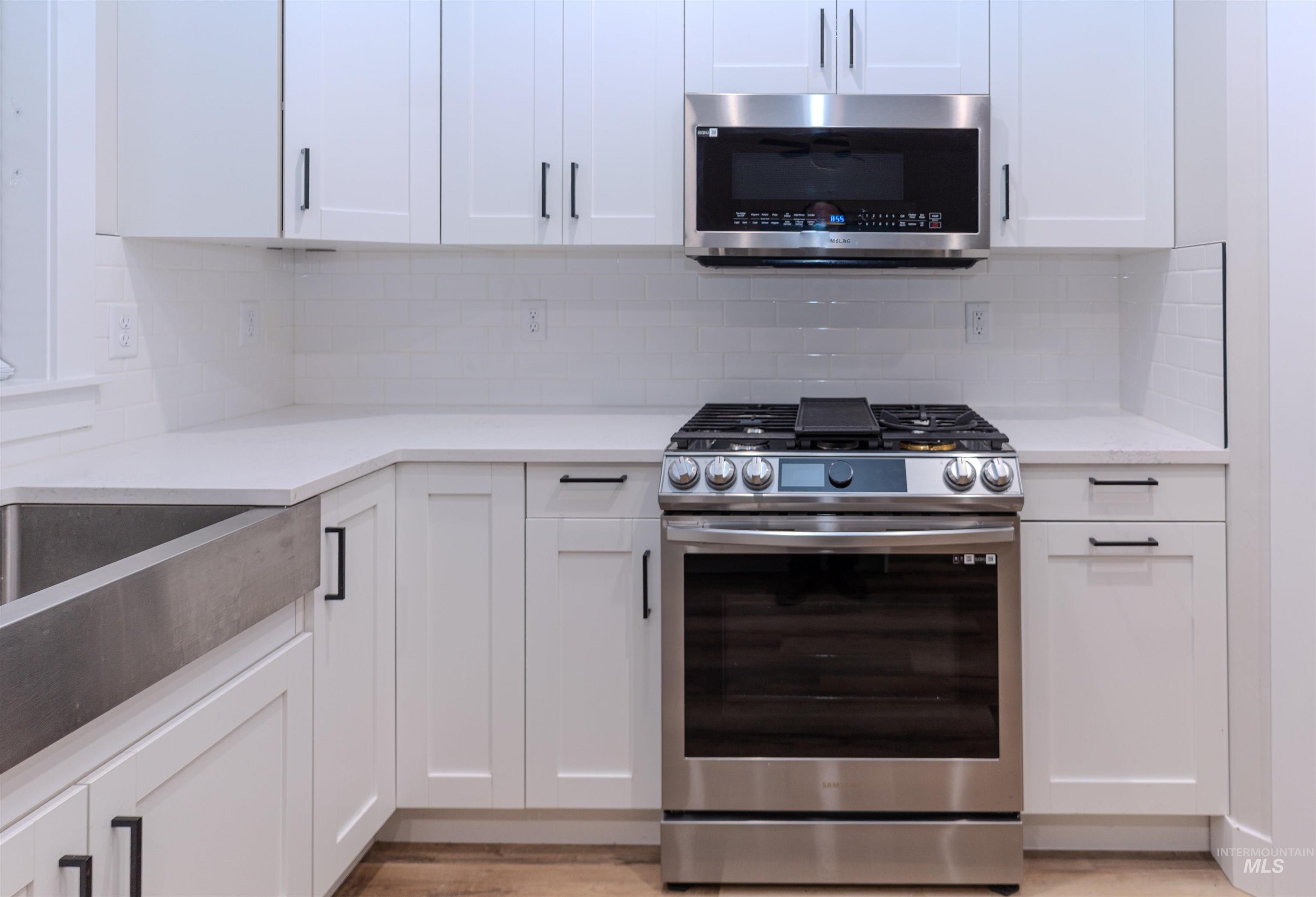 424 Sunny Ln., Nampa, Idaho 83651, 3 Bedrooms, 2.5 Bathrooms, Residential For Sale, Price $364,000,MLS 98967234