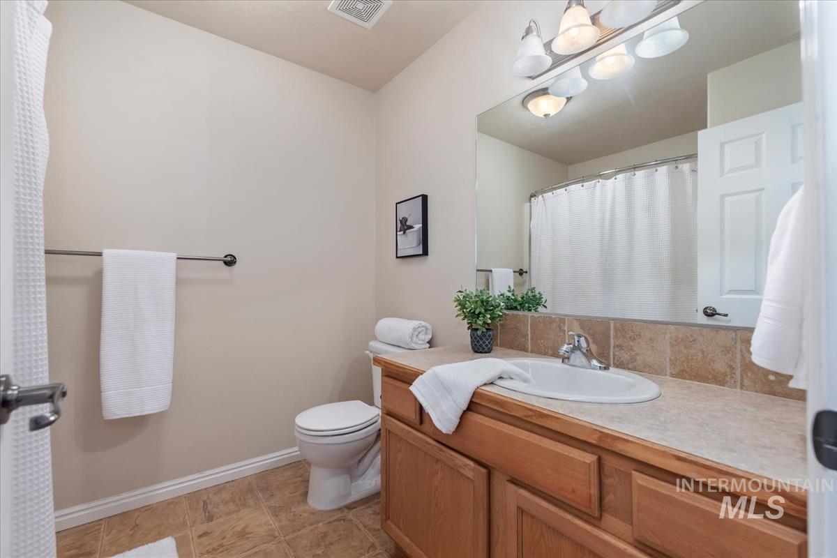 21 Mangum, Donnelly, Idaho 83615, 3 Bedrooms, 2 Bathrooms, Residential For Sale, Price $341,100,MLS 98967235