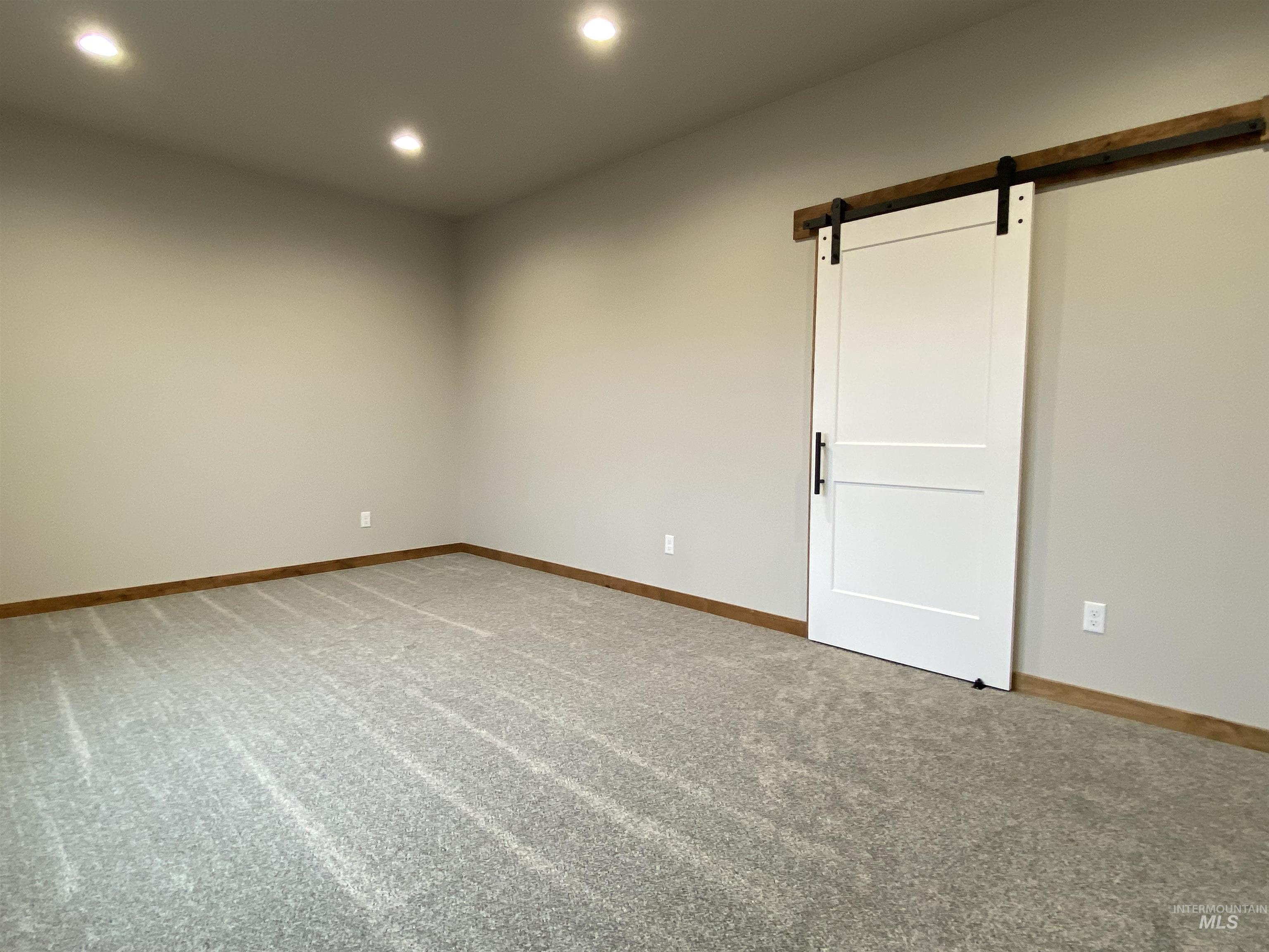 401 Highline Lane, Potlatch, Idaho 83855, 3 Bedrooms, 2 Bathrooms, Residential For Sale, Price $349,000,MLS 98967237