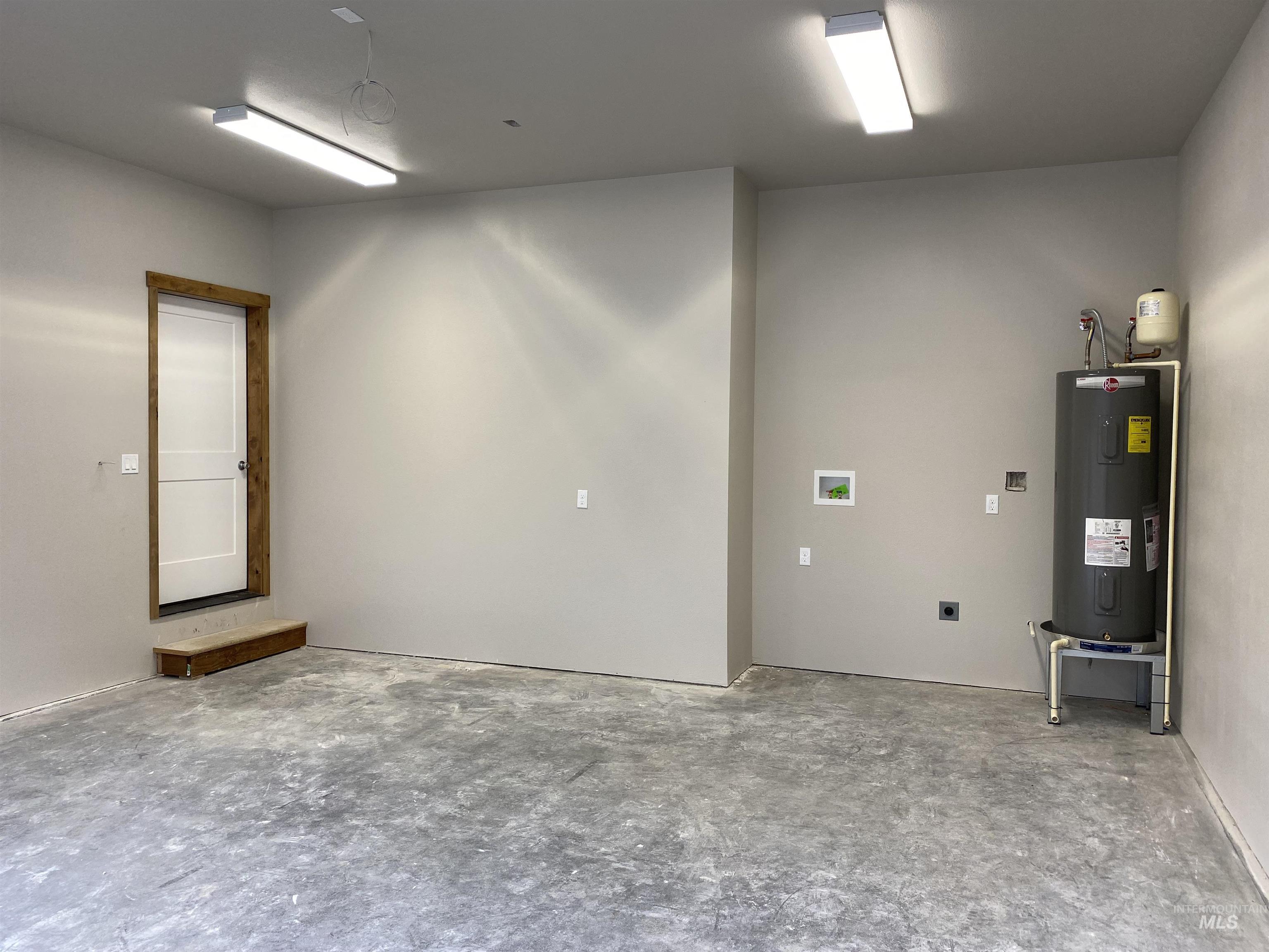 401 Highline Lane, Potlatch, Idaho 83855, 3 Bedrooms, 2 Bathrooms, Residential For Sale, Price $349,000,MLS 98967237