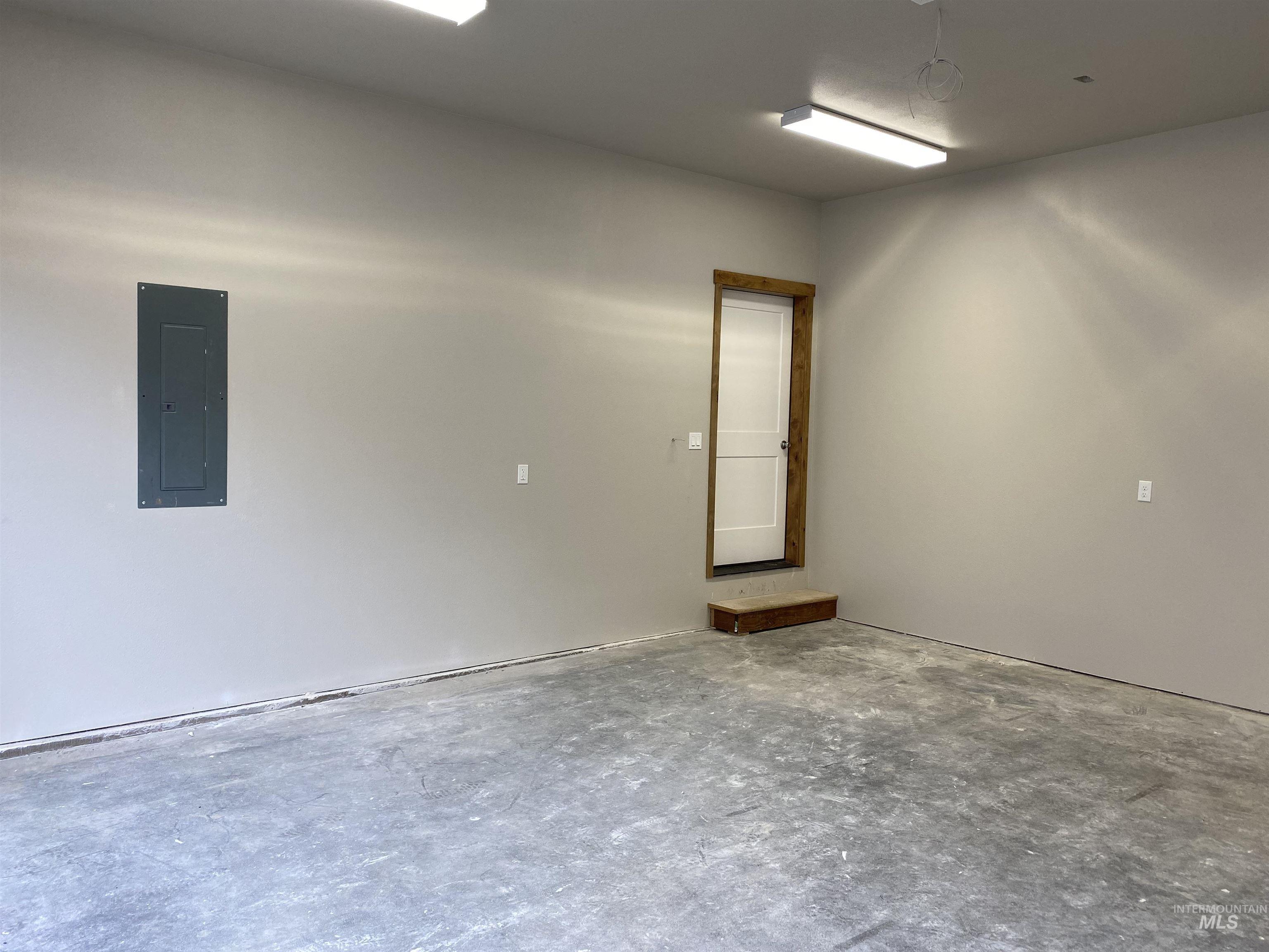 401 Highline Lane, Potlatch, Idaho 83855, 3 Bedrooms, 2 Bathrooms, Residential For Sale, Price $349,000,MLS 98967237