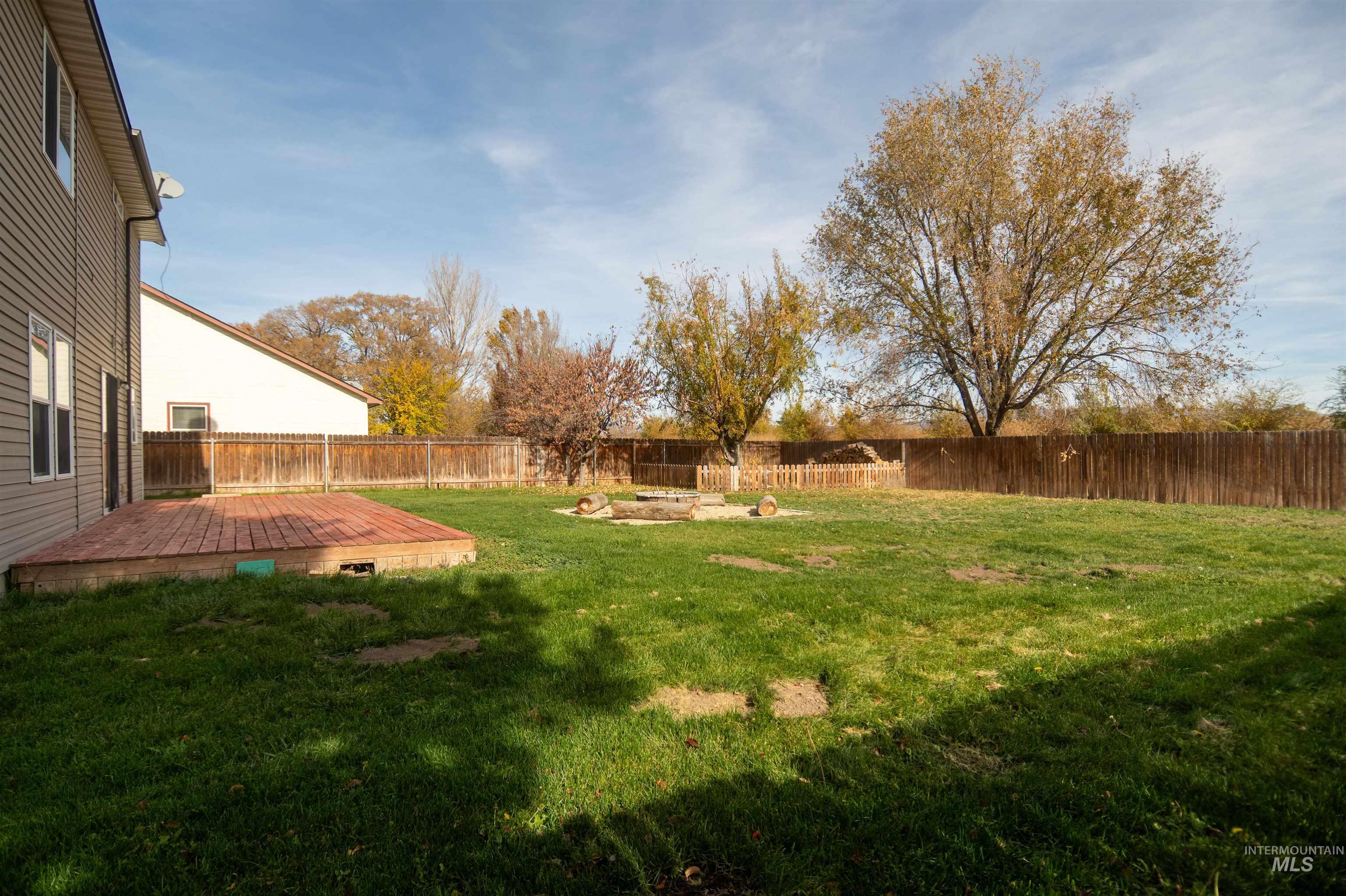 880 SW Independence, Mountain Home, Idaho 83647-6368, 4 Bedrooms, 2.5 Bathrooms, Residential For Sale, Price $418,000,MLS 98967243