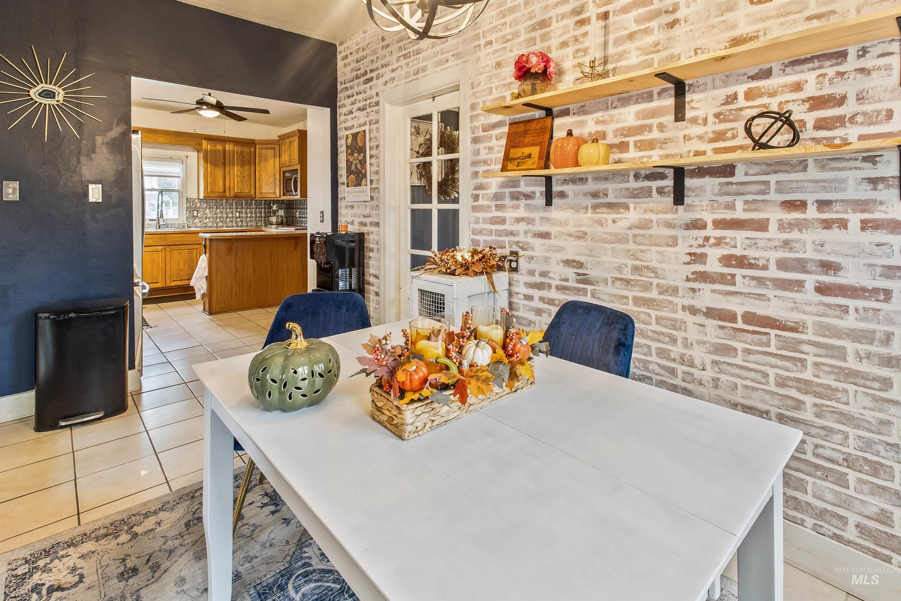 1917 Arthur Street, Caldwell, Idaho 83605, 5 Bedrooms, 3 Bathrooms, Residential For Sale, Price $699,900,MLS 98967248