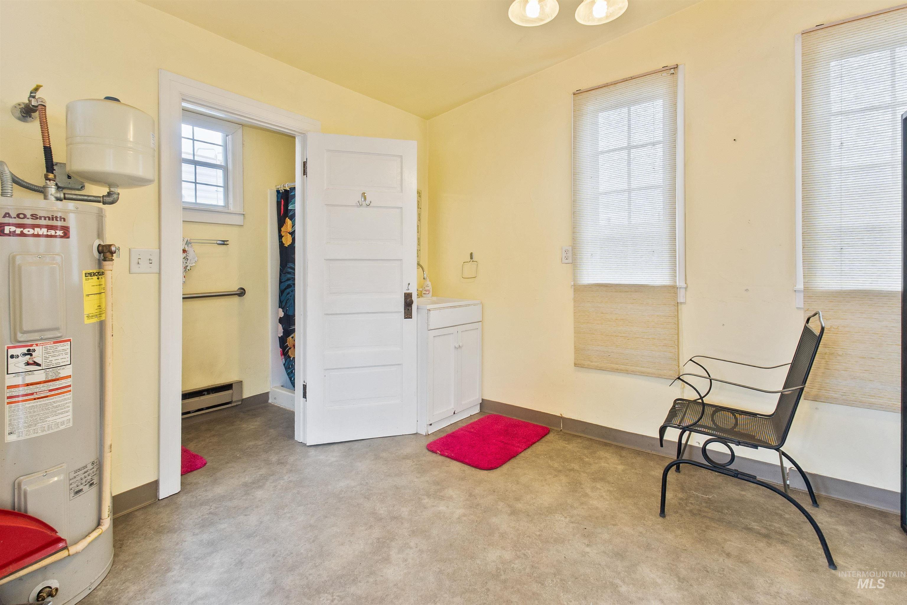 1917 Arthur Street, Caldwell, Idaho 83605, 5 Bedrooms, 3 Bathrooms, Residential For Sale, Price $699,900,MLS 98967248