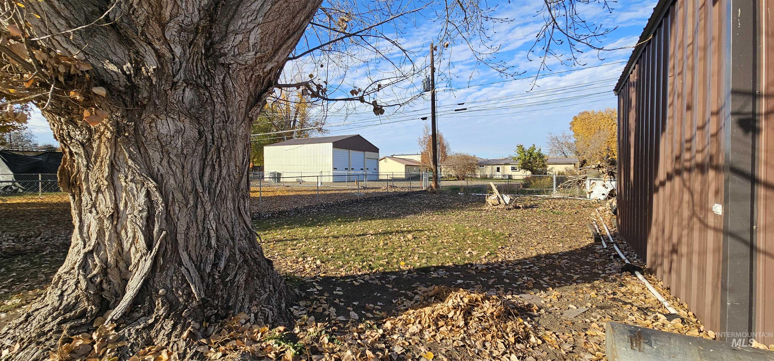 1126 E Main Street, Weiser, Idaho 83672, 2 Bedrooms, 1 Bathroom, Residential For Sale, Price $250,000,MLS 98967251