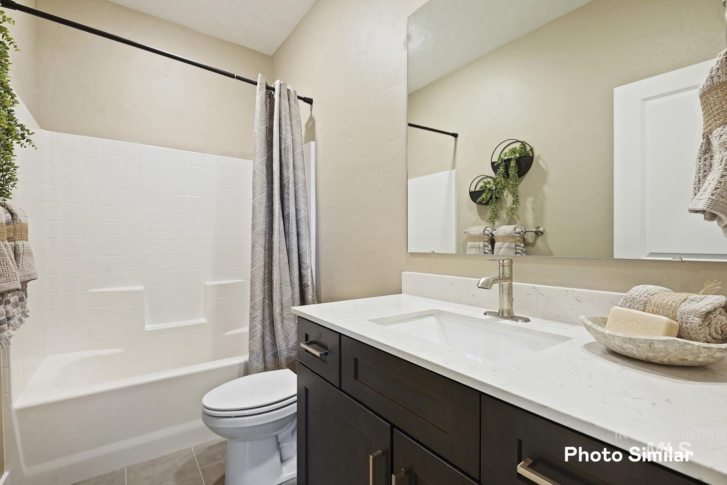 1809 N Big Star Ave, Eagle, Idaho 83616, 4 Bedrooms, 3 Bathrooms, Residential For Sale, Price $470,900,MLS 98967253