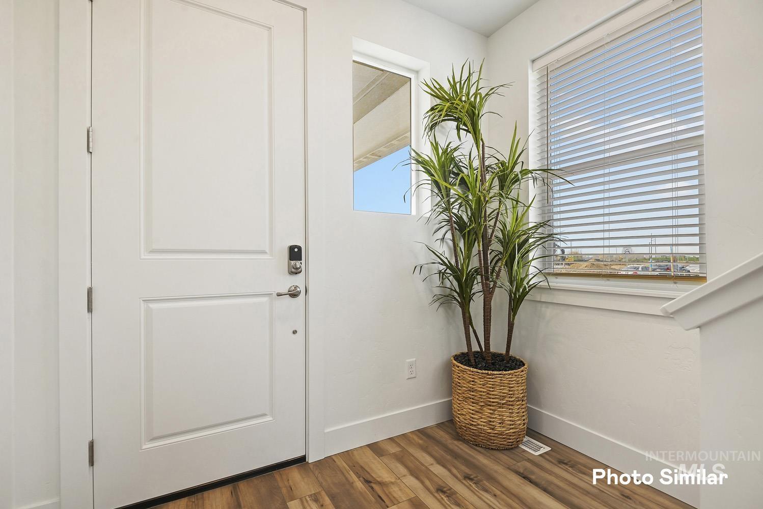 1809 N Big Star Ave, Eagle, Idaho 83616, 4 Bedrooms, 3 Bathrooms, Residential For Sale, Price $470,900,MLS 98967253