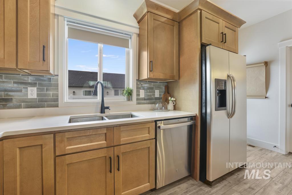 579 Pisces Ct., Twin Falls, Idaho 83301, 4 Bedrooms, 2.5 Bathrooms, Residential For Sale, Price $440,000,MLS 98967264