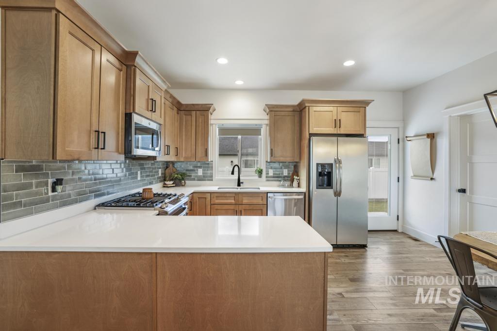 579 Pisces Ct., Twin Falls, Idaho 83301, 4 Bedrooms, 2.5 Bathrooms, Residential For Sale, Price $440,000,MLS 98967264