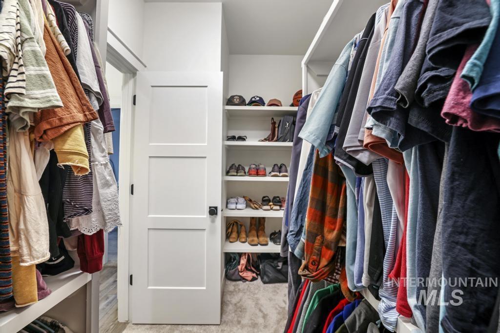 579 Pisces Ct., Twin Falls, Idaho 83301, 4 Bedrooms, 2.5 Bathrooms, Residential For Sale, Price $440,000,MLS 98967264