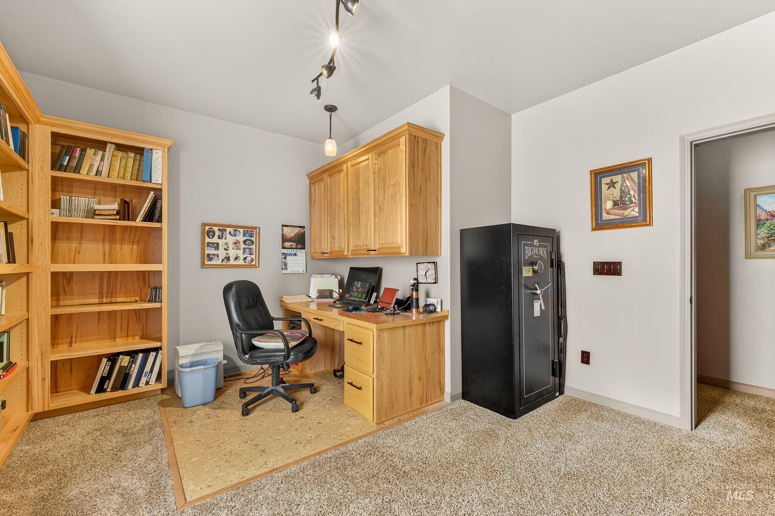 2195 Kilborn Lane, Mesa, Idaho 83643, 4 Bedrooms, 4.5 Bathrooms, Residential For Sale, Price $1,600,000,MLS 98967270