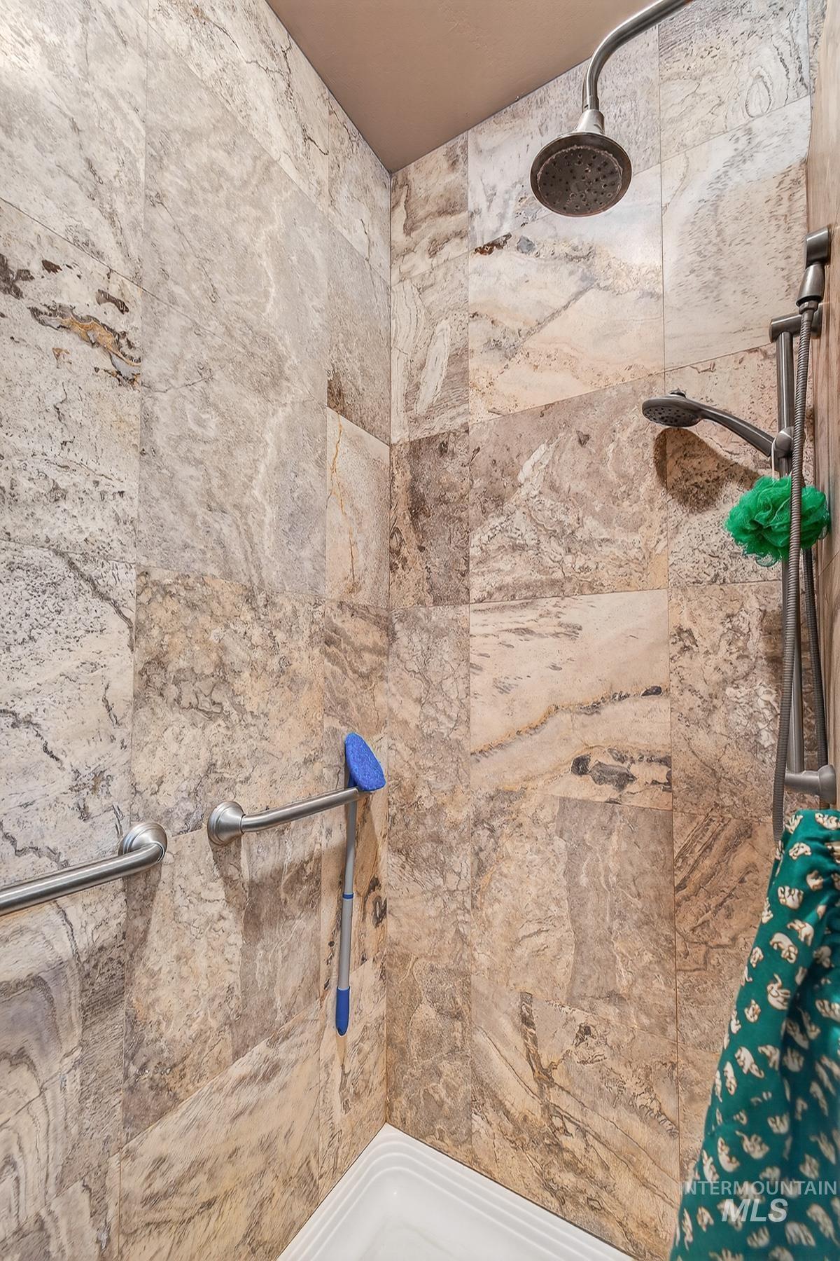 2195 Kilborn Lane, Mesa, Idaho 83643, 4 Bedrooms, 4.5 Bathrooms, Residential For Sale, Price $1,600,000,MLS 98967270