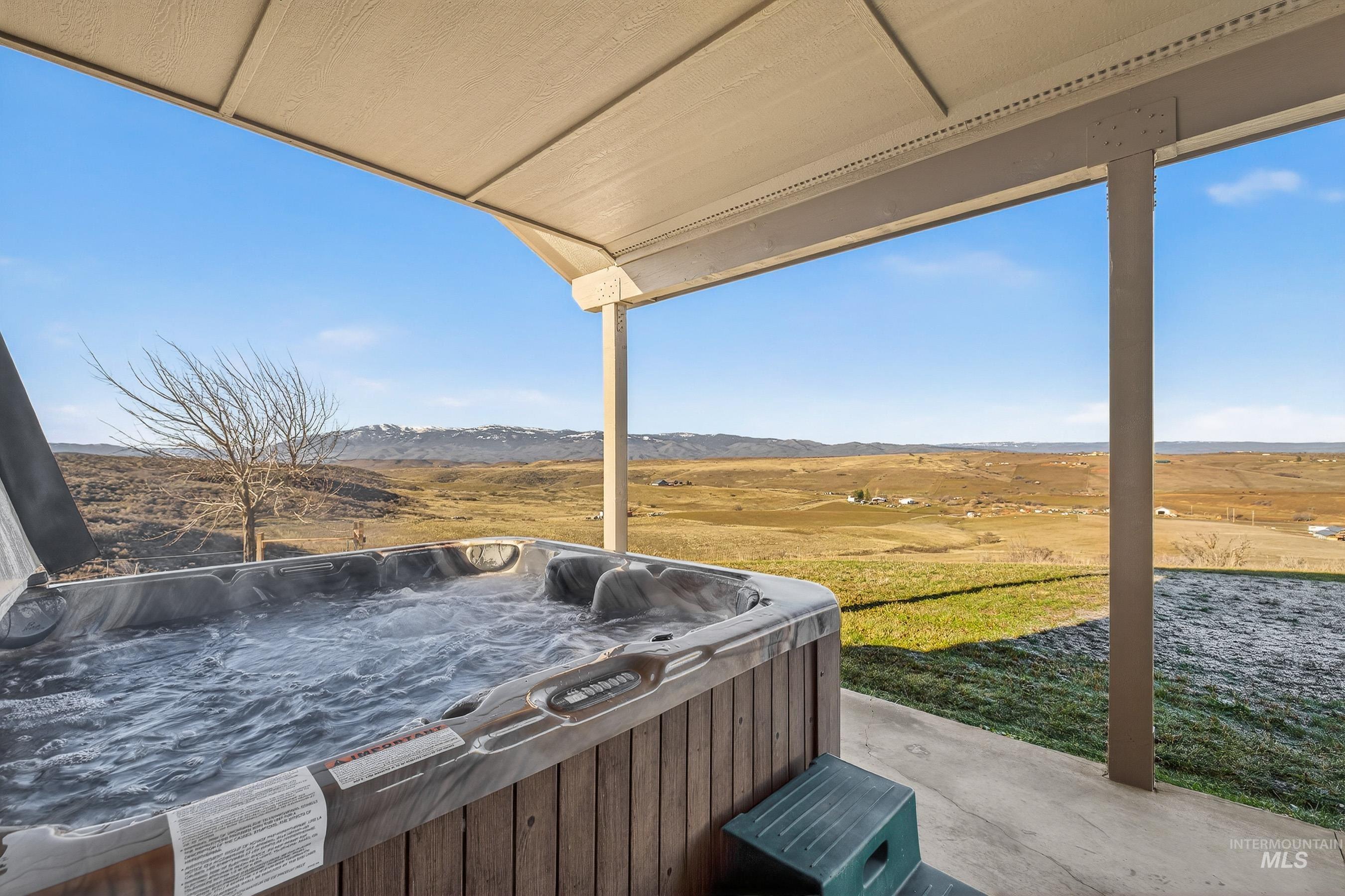 2195 Kilborn Lane, Mesa, Idaho 83643, 4 Bedrooms, 4.5 Bathrooms, Residential For Sale, Price $1,600,000,MLS 98967270
