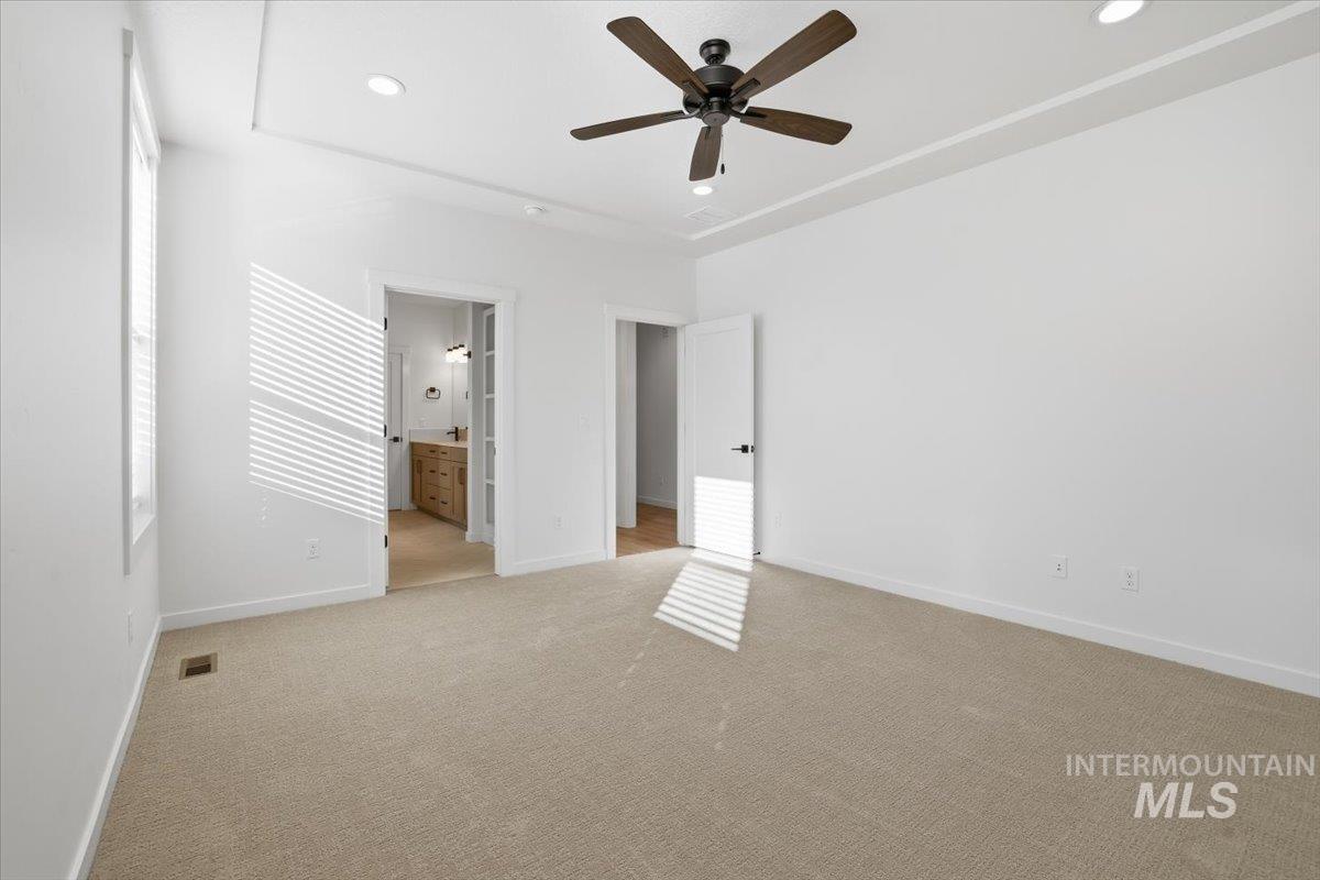 1008 Whitewater Way, Emmett, Idaho 83617, 3 Bedrooms, 2 Bathrooms, Residential For Sale, Price $519,900,MLS 98967277