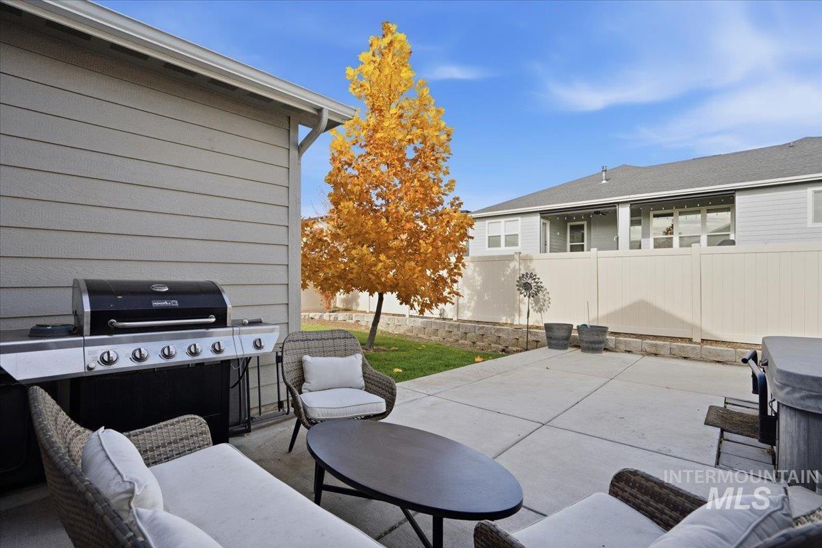 11352 W Wild Aster St, Star, Idaho 83669, 3 Bedrooms, 2 Bathrooms, Residential For Sale, Price $513,000,MLS 98967279