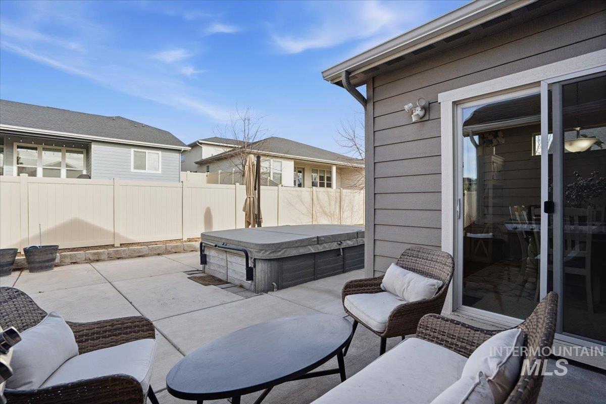 11352 W Wild Aster St, Star, Idaho 83669, 3 Bedrooms, 2 Bathrooms, Residential For Sale, Price $513,000,MLS 98967279