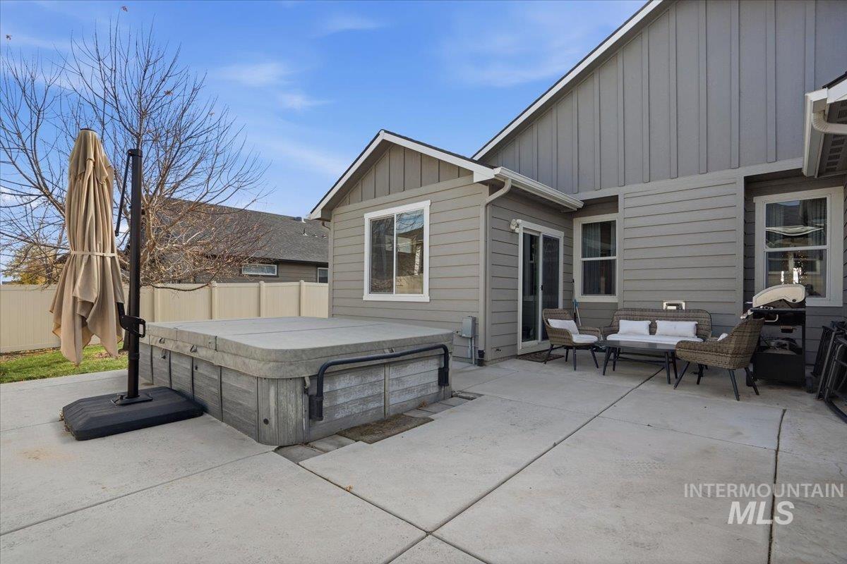 11352 W Wild Aster St, Star, Idaho 83669, 3 Bedrooms, 2 Bathrooms, Residential For Sale, Price $513,000,MLS 98967279