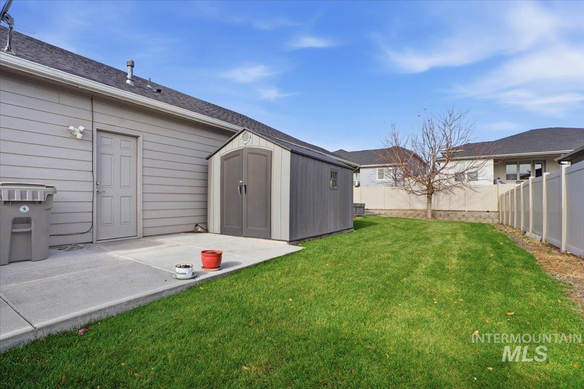 11352 W Wild Aster St, Star, Idaho 83669, 3 Bedrooms, 2 Bathrooms, Residential For Sale, Price $513,000,MLS 98967279