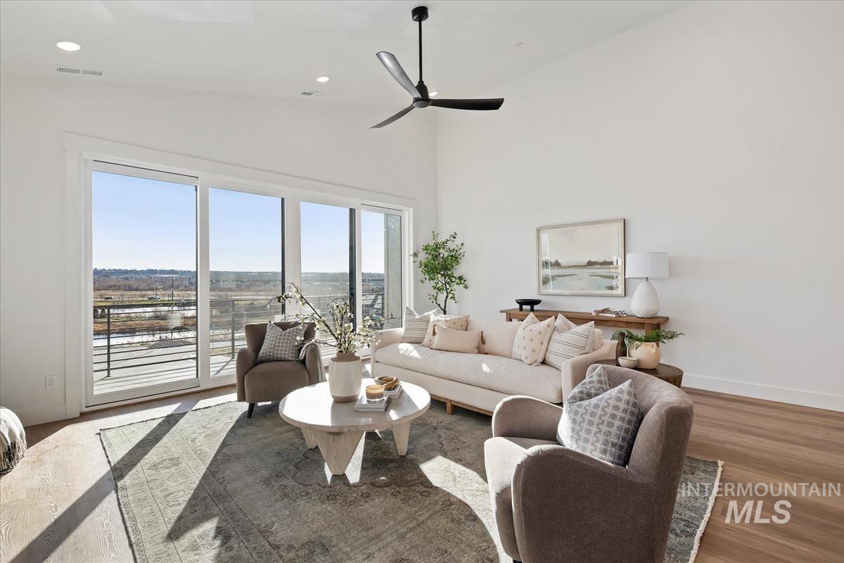 3527 E Warm Springs Ave, Boise, Idaho 83716, 3 Bedrooms, 2.5 Bathrooms, Residential For Sale, Price $889,900,MLS 98967282