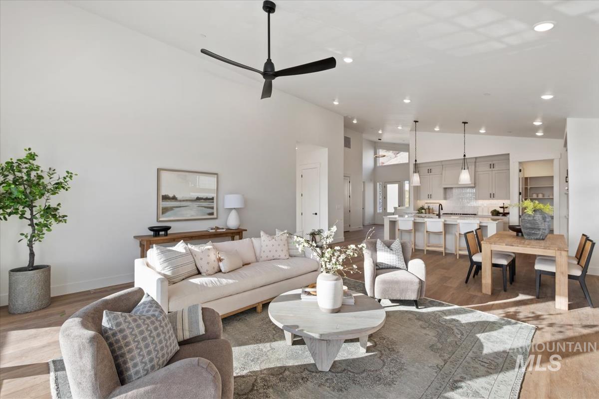 3527 E Warm Springs Ave, Boise, Idaho 83716, 3 Bedrooms, 2.5 Bathrooms, Residential For Sale, Price $889,900,MLS 98967282