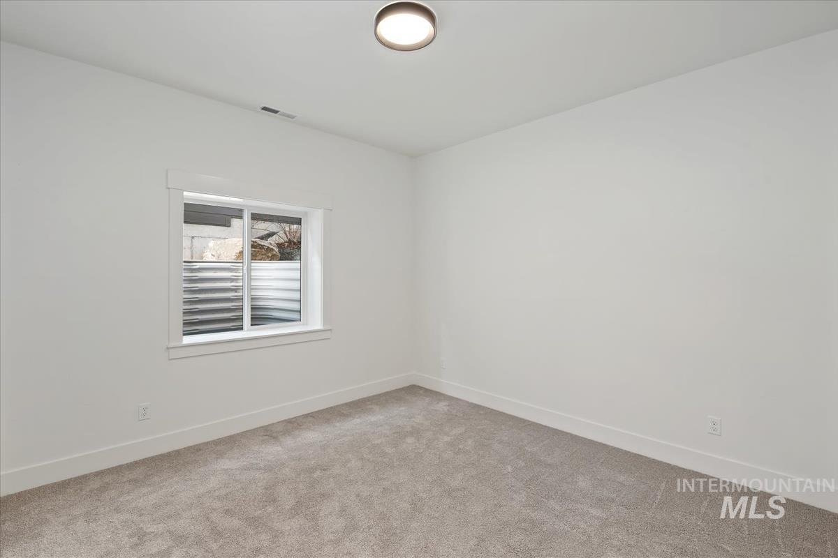 3527 E Warm Springs Ave, Boise, Idaho 83716, 3 Bedrooms, 2.5 Bathrooms, Residential For Sale, Price $889,900,MLS 98967282