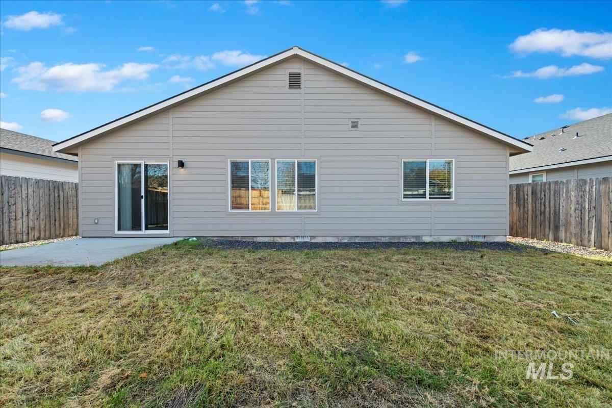12732 W Fig St, Boise, Idaho 83713-2095, 3 Bedrooms, 2 Bathrooms, Residential For Sale, Price $449,990,MLS 98967290
